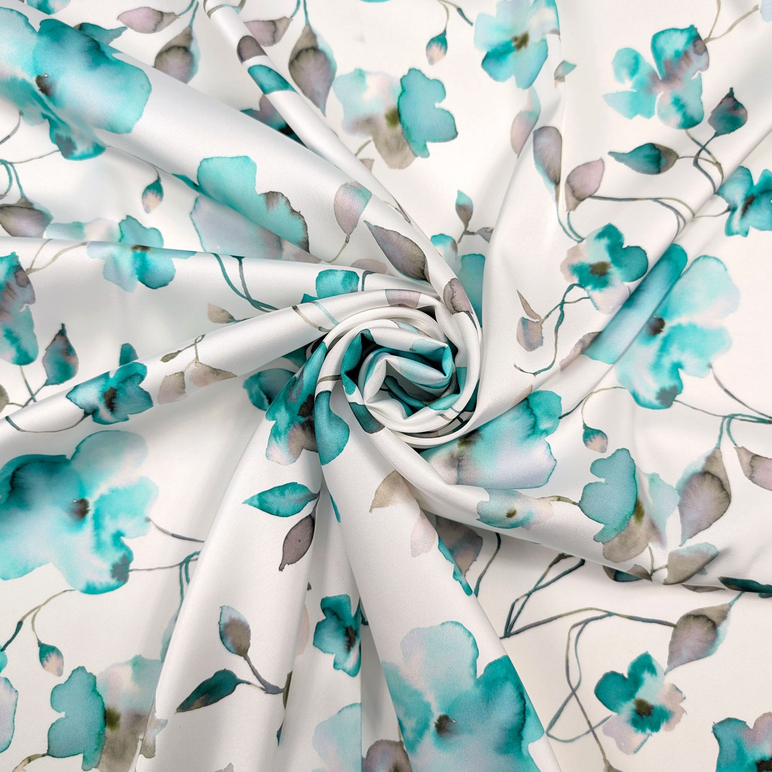 Raso Setato Alta Moda Fiori Acquerellati Verde Acqua Image