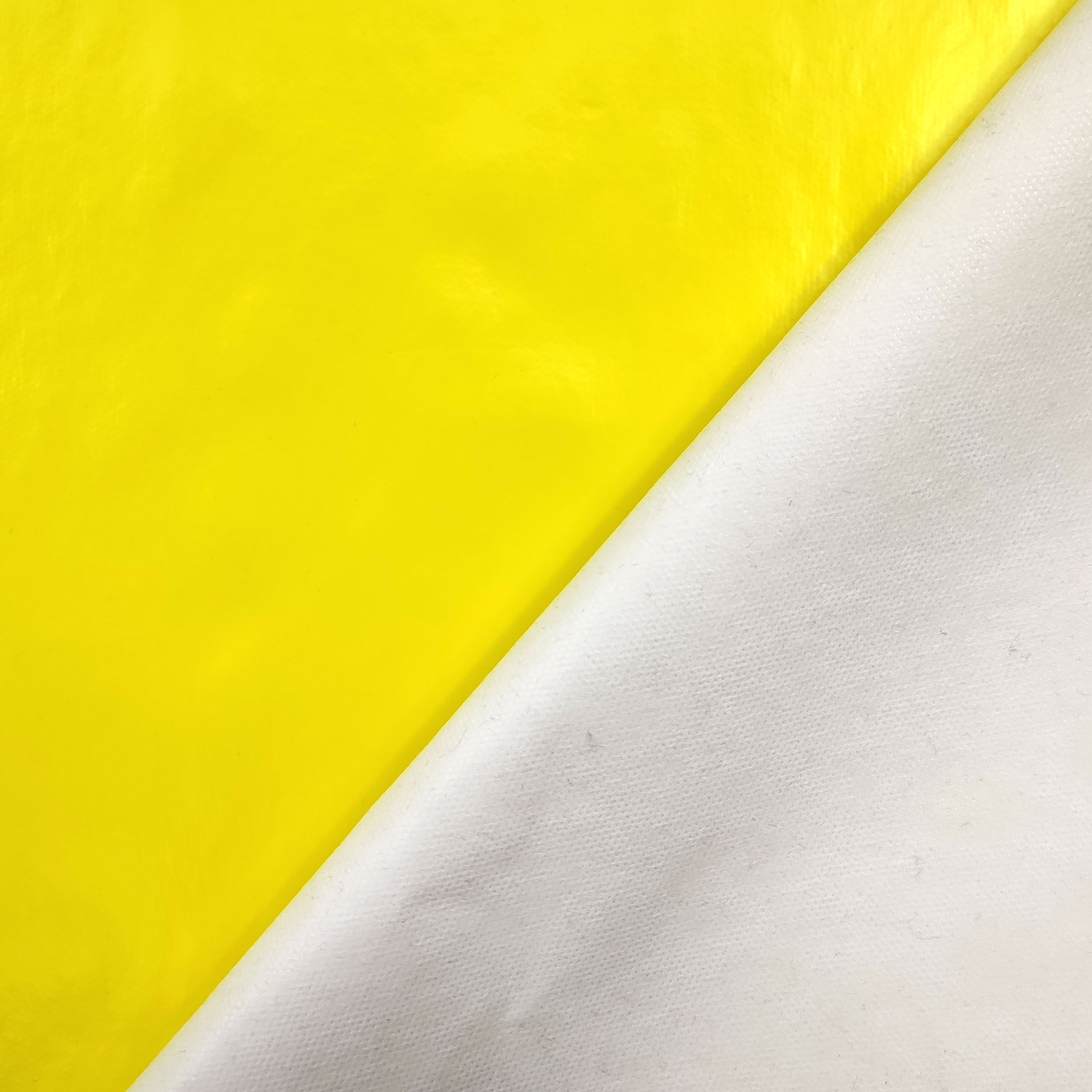 tessuto-per-tovaglie-accoppiato-giallo