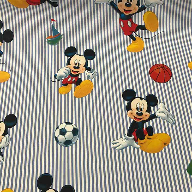 Tessuto-Cotone-Disney-Topolino-Sport_Disteso