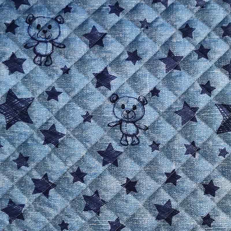 Tessuto orsetti e stelle effetto jeans