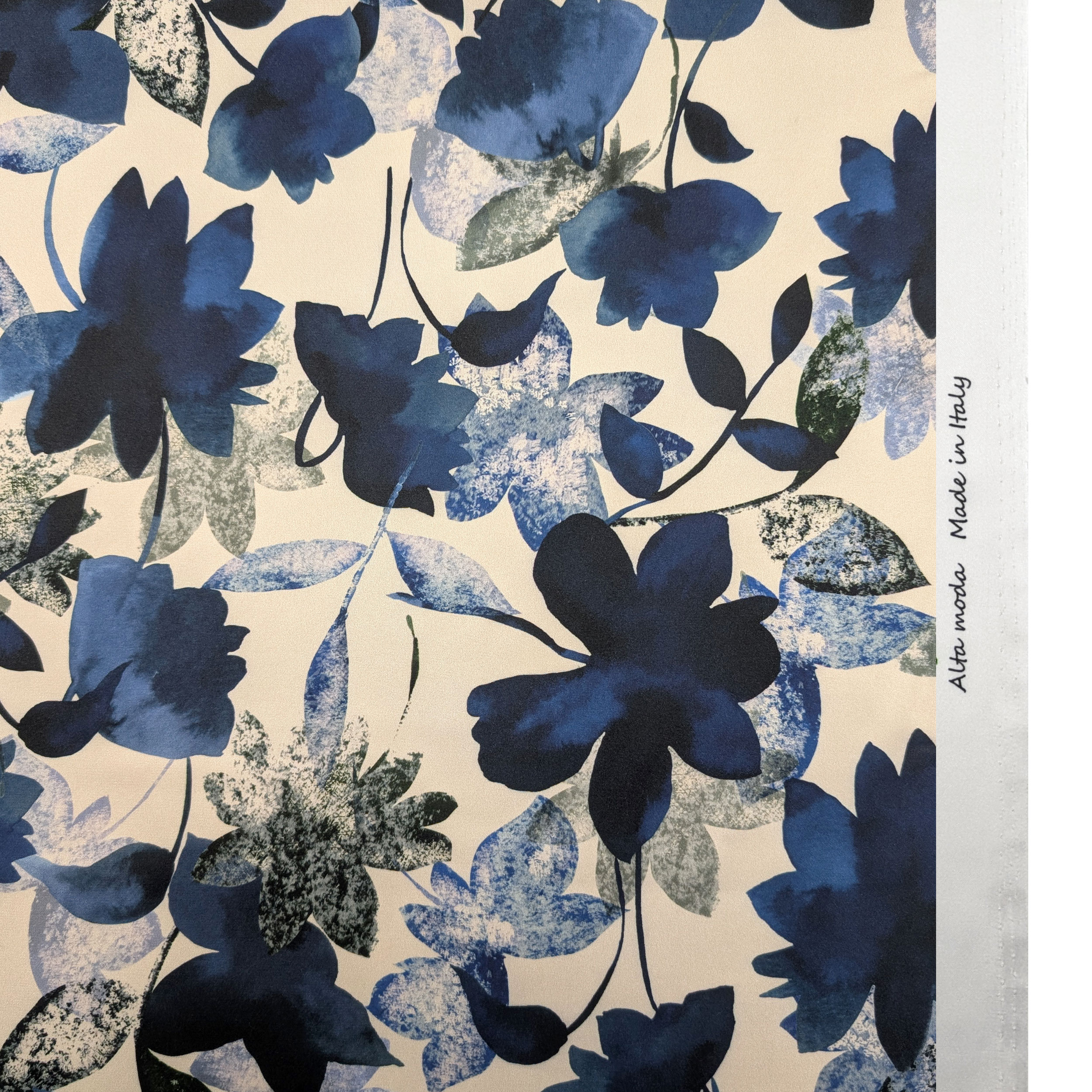 Raso Setato Alta Moda Fiori Blu Image