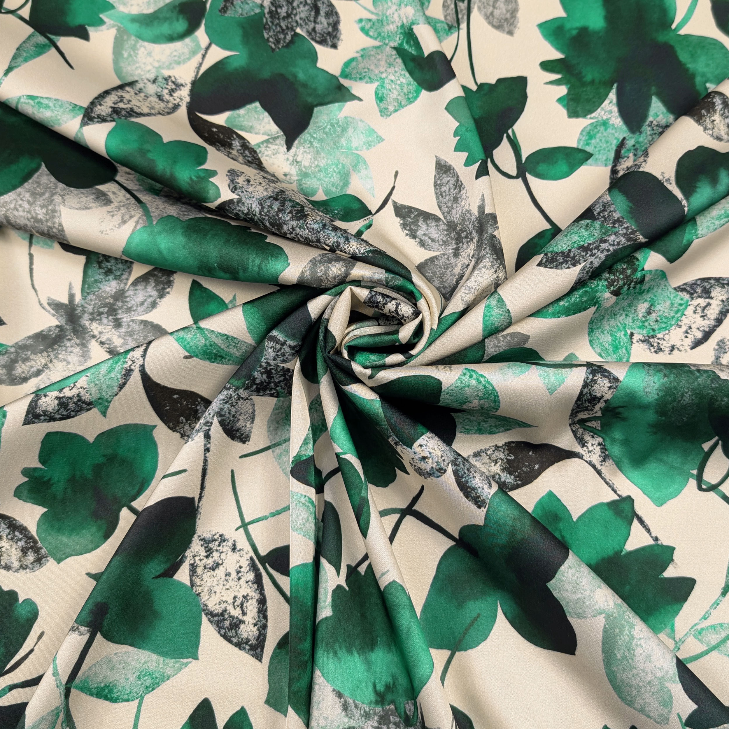Raso Setato Alta Moda Fiori Verdi Image