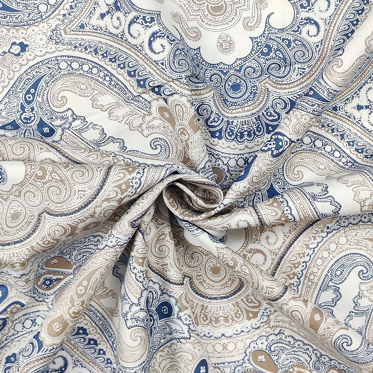 Tessuto Cotone Damascato Blu e Beige Panini Tessuti Tendaggi