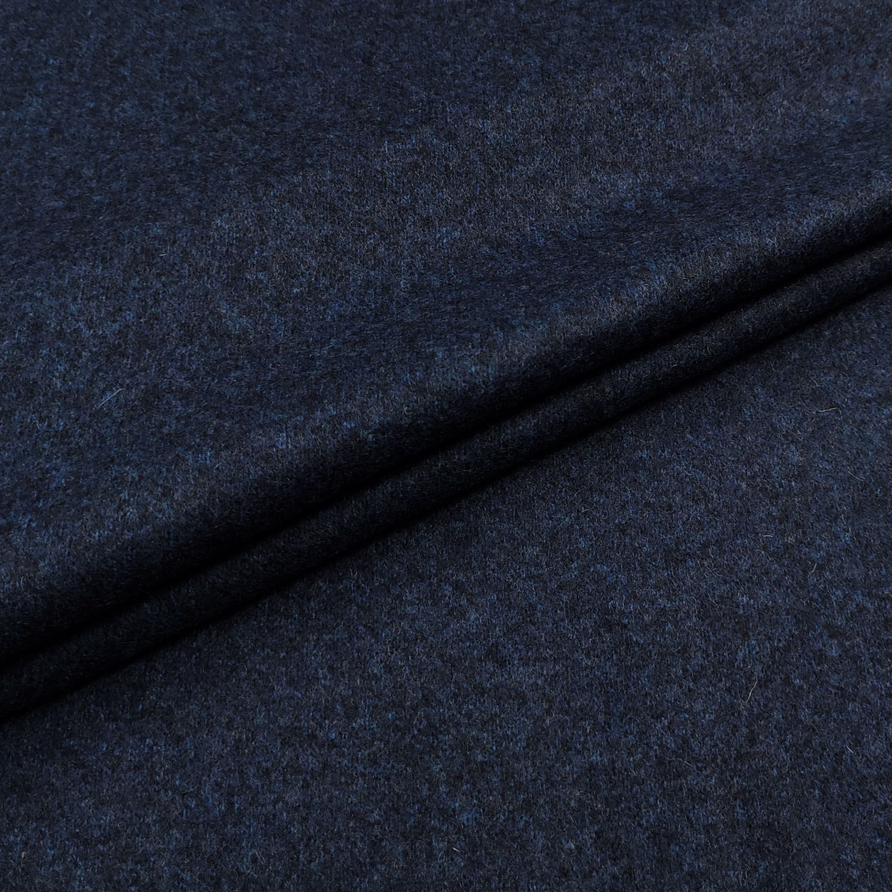 Tessuto in maglia blu melange