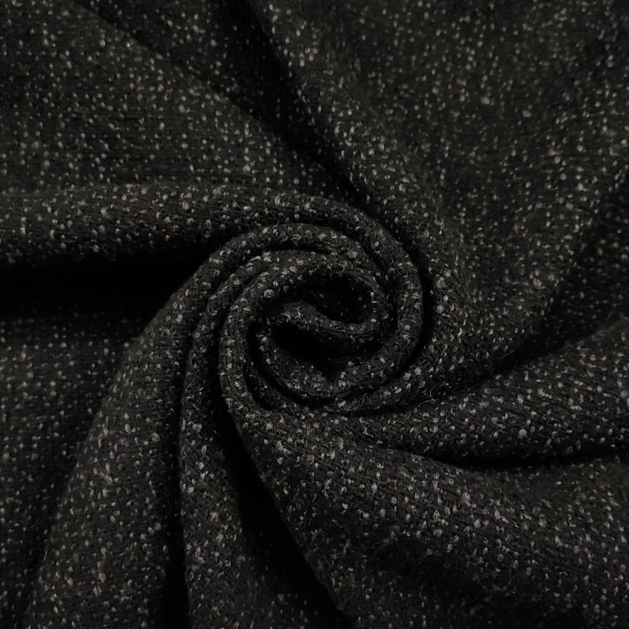 tessuto-maglia-grigio-nero