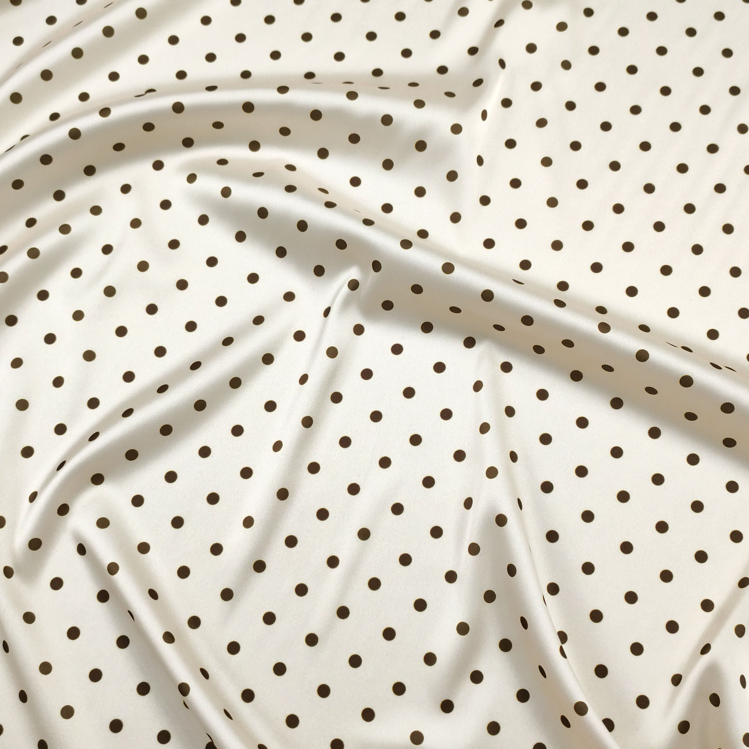 Rasetto Elasticizzato Setato Alta Moda Pois Sfondo Panna