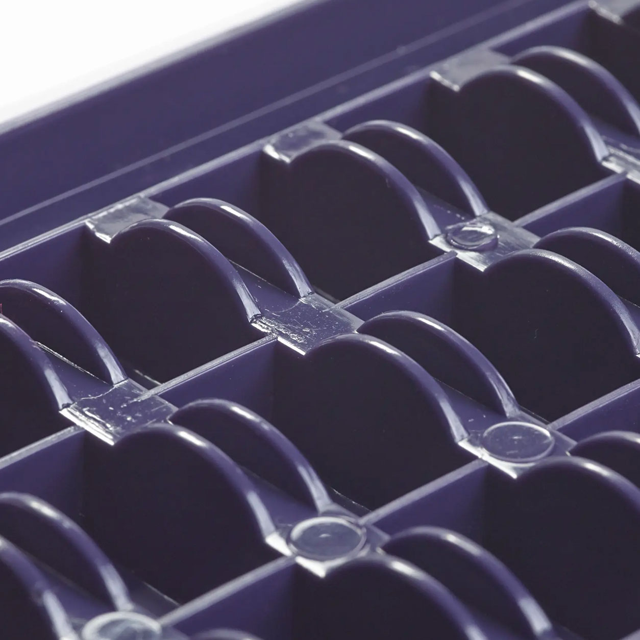 Porta bobine in plastica viola (1)