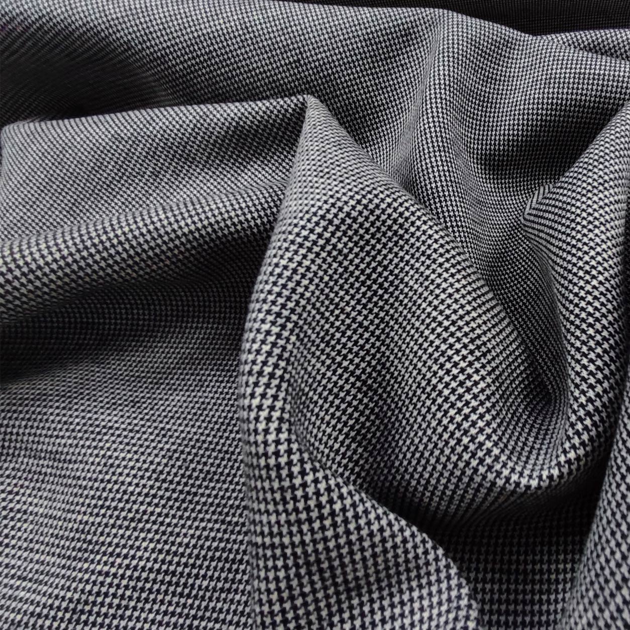 tessuto-neoprene-al-metro-fantasia-pied-de-poule-mini-grigio-nero