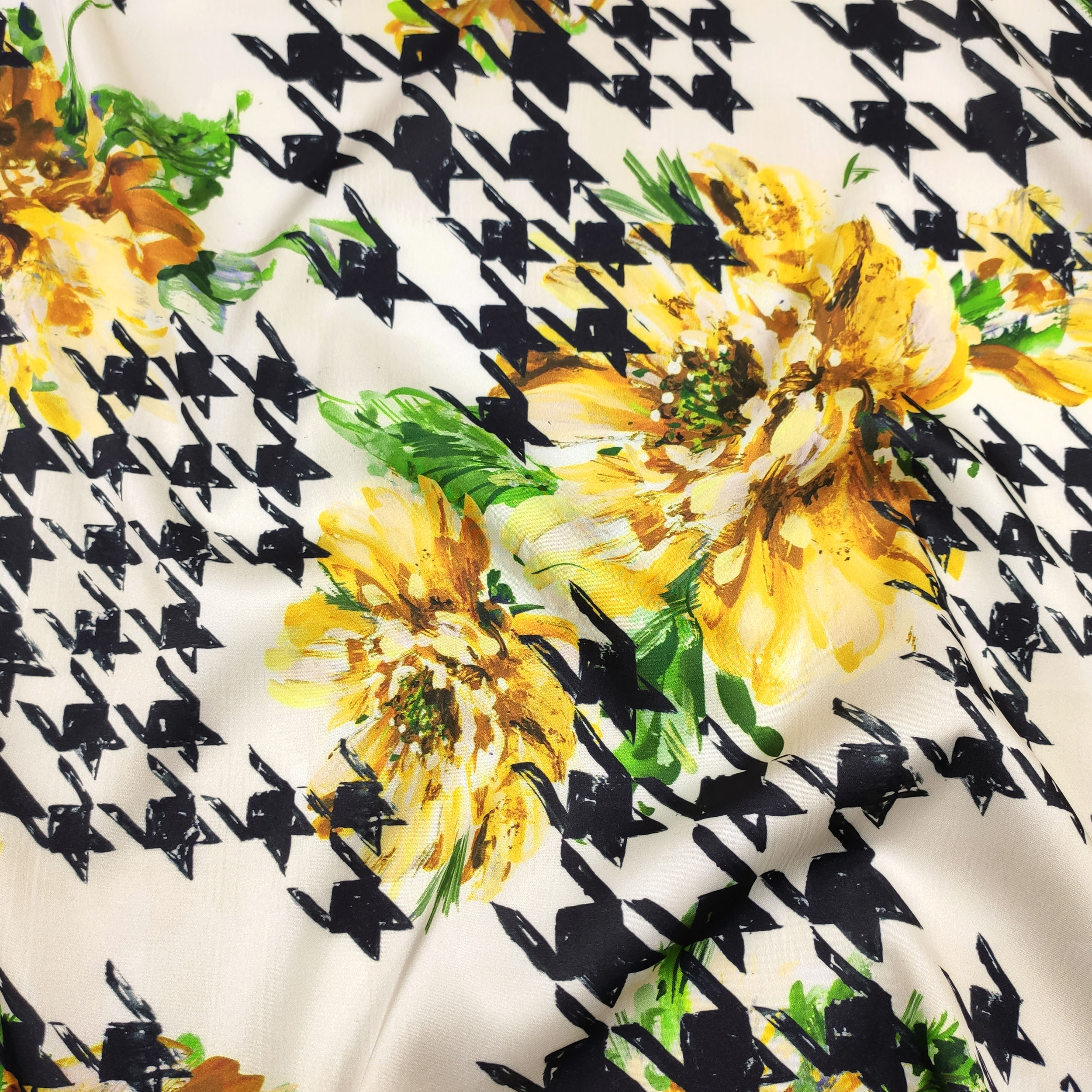 Raso Setato Alta Moda Fantasia Pied de Poule con Fiori