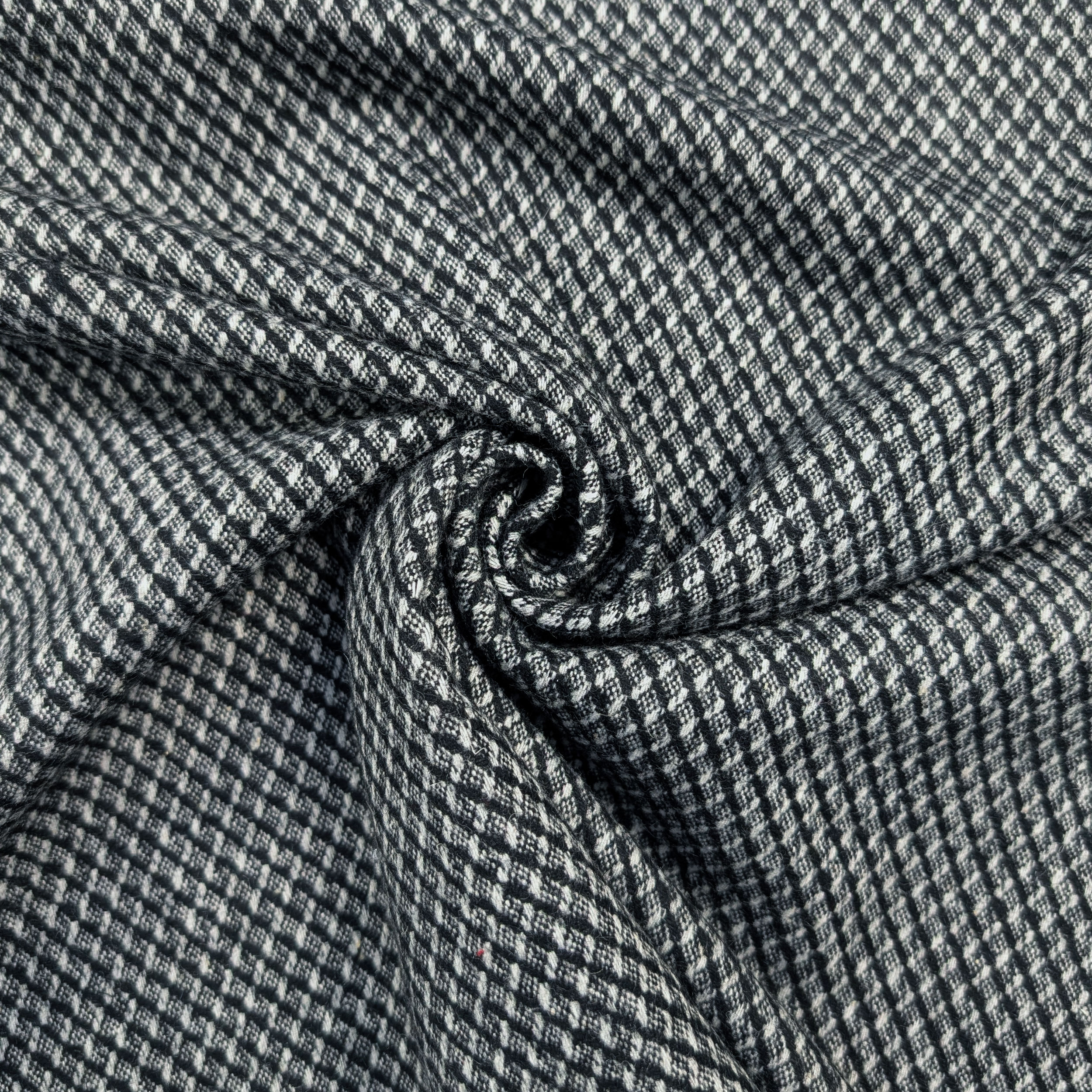Cappotto Misto Lana Fantasia in Bianco e Nero Image