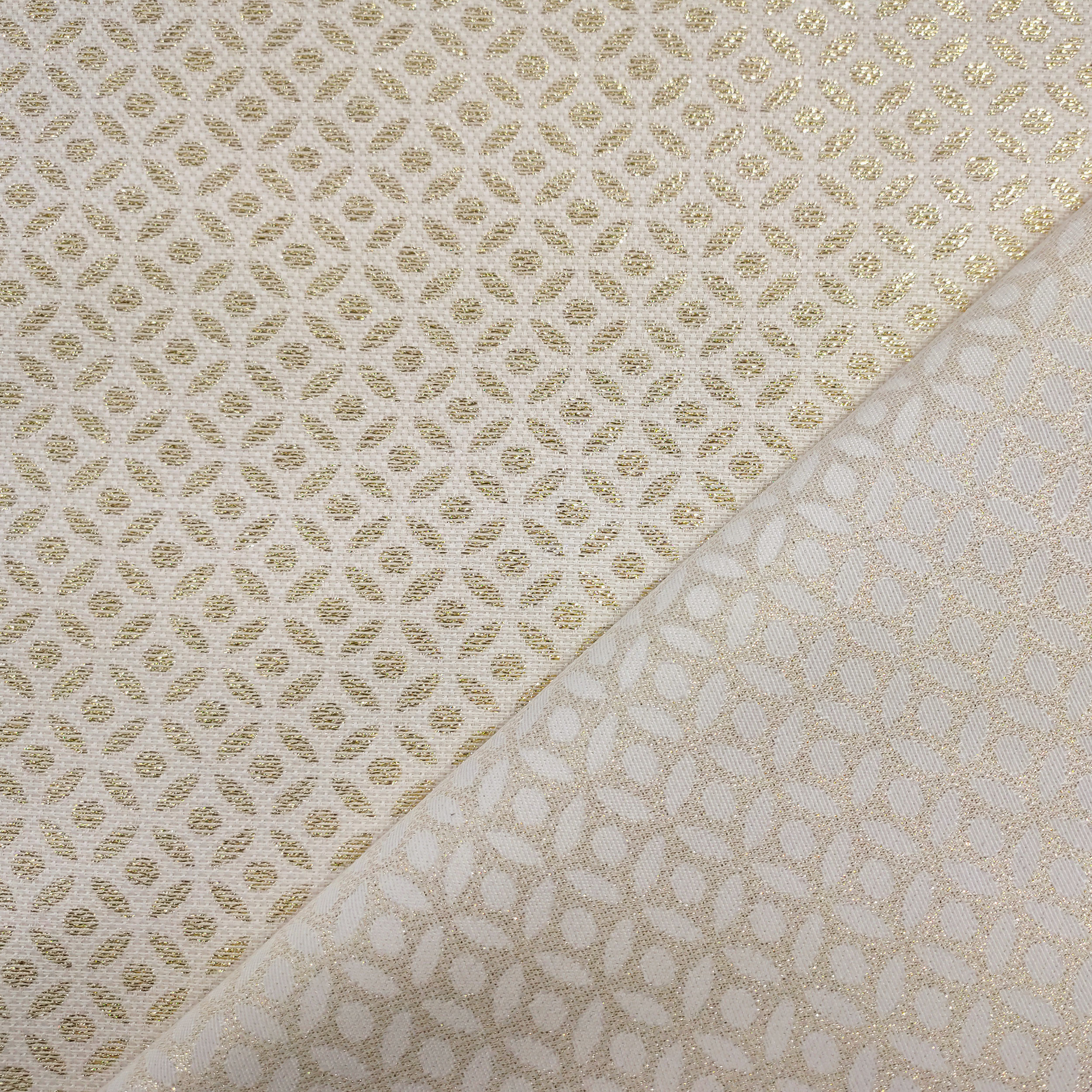 Tessuto Jacquard con Fantasia Lurex Oro
