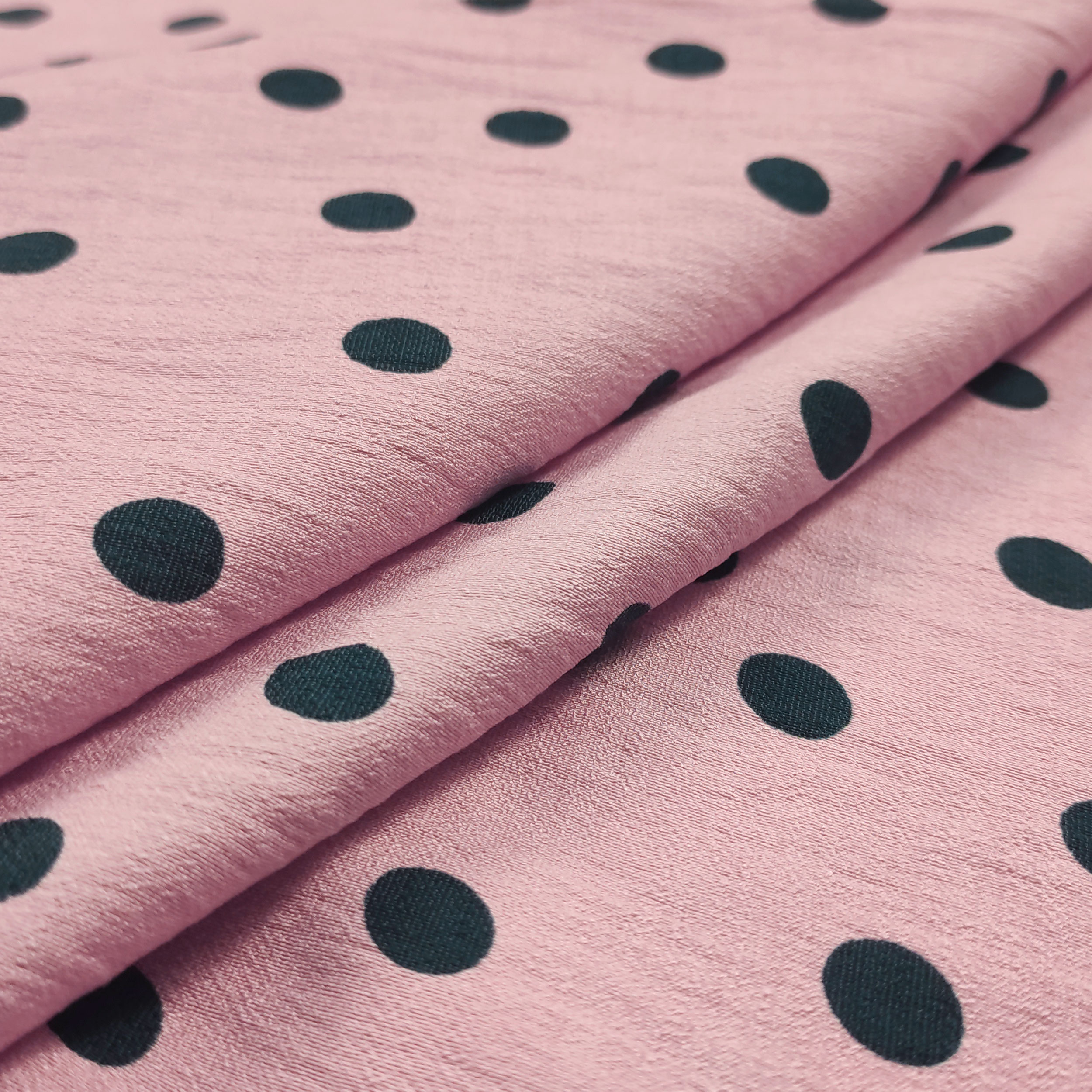 Tessuto Crêpe Viscosa Rosa con Pois