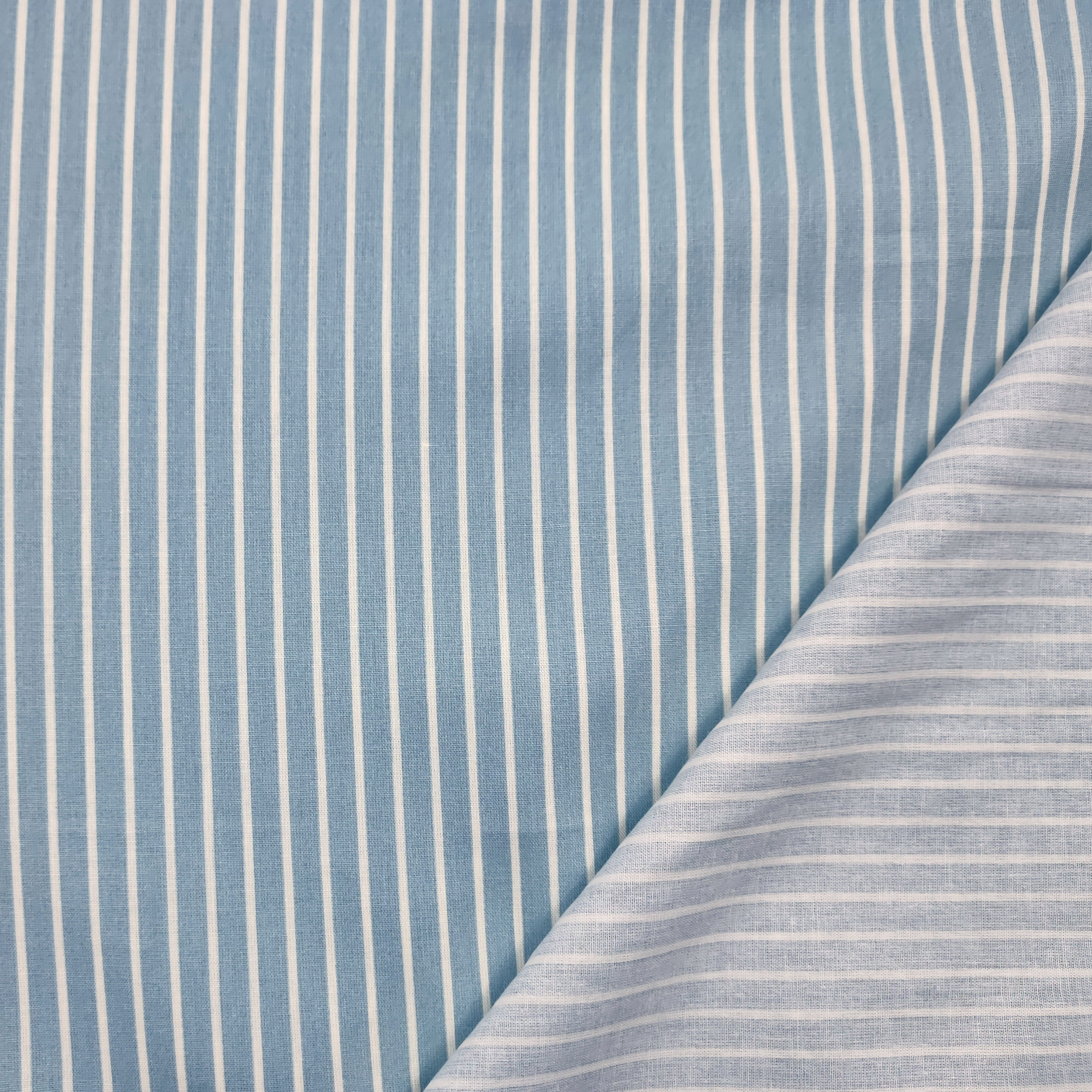Popeline di Cotone Azzurro Fantasia Righe