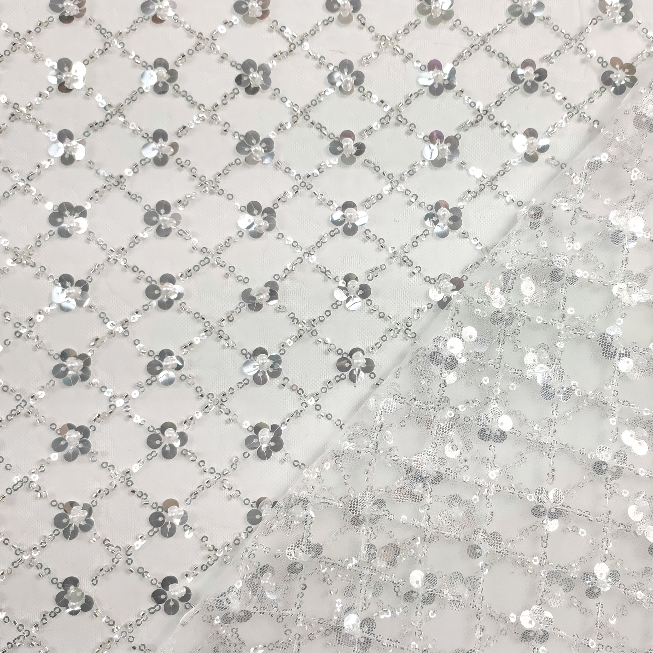 Tulle Sposa Ricamato Perline e Paillettes Bianco