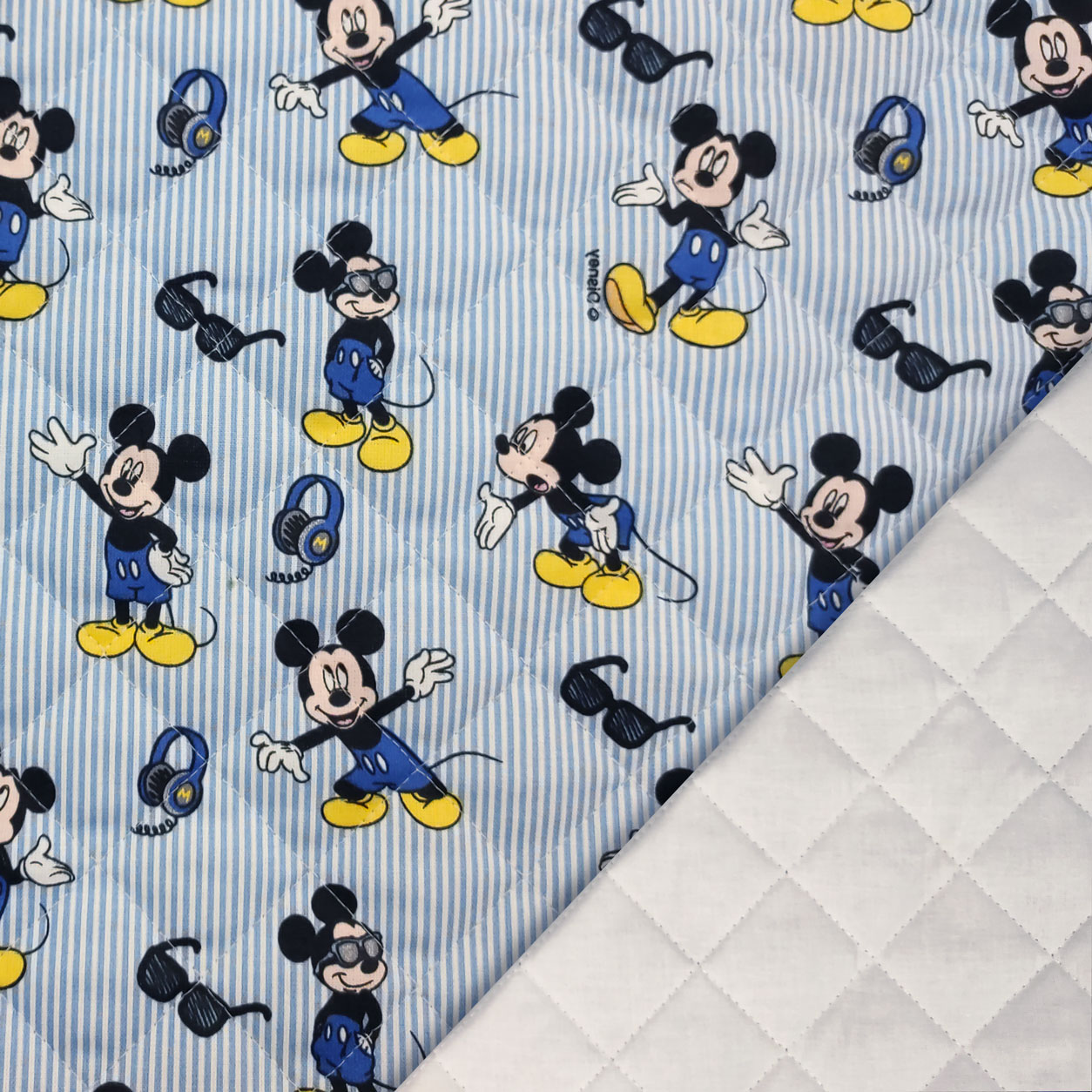 trapunta-topolino-righe-blu