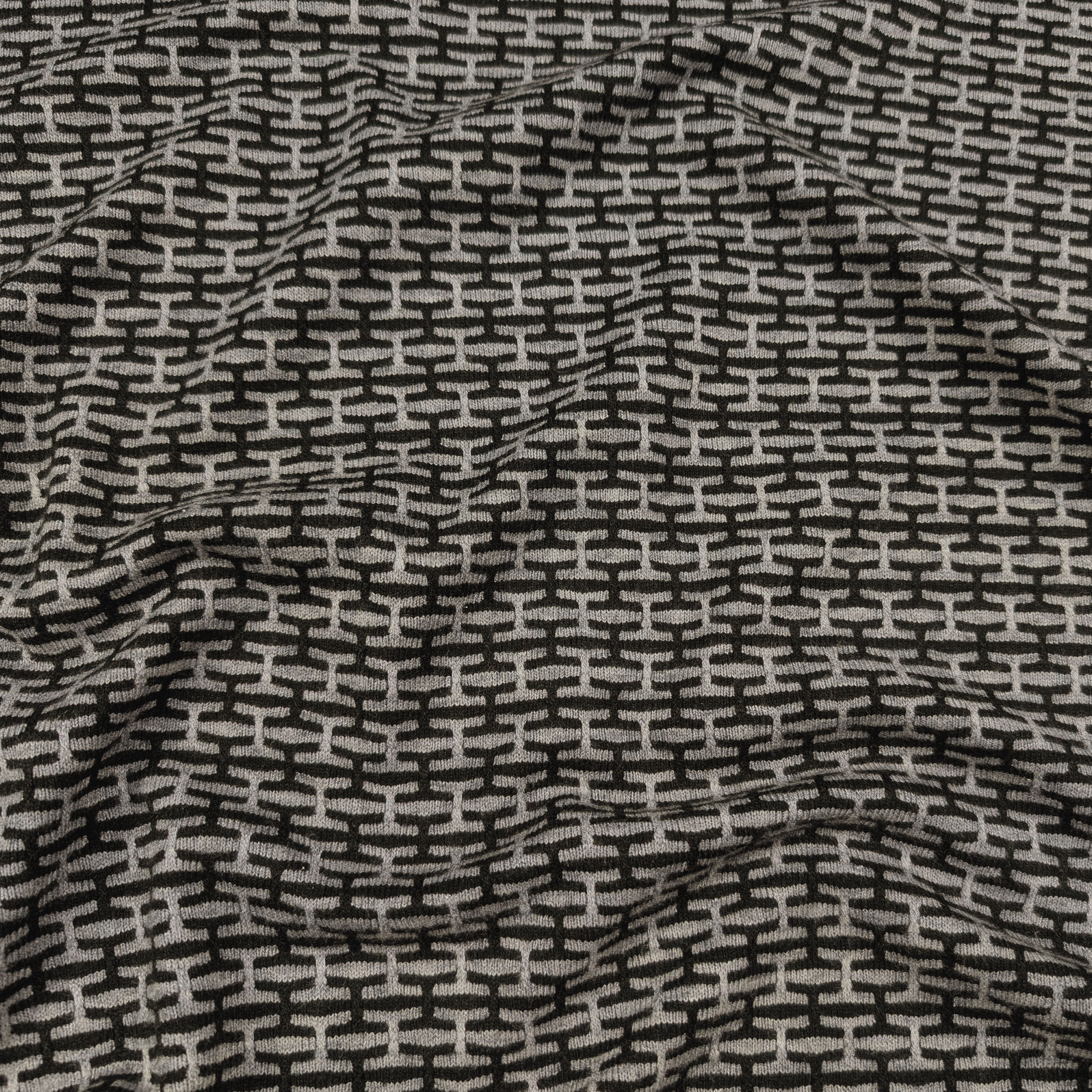 Jacquard Elasticizzato Geometria Intrecciata Grigio e Nero  Image