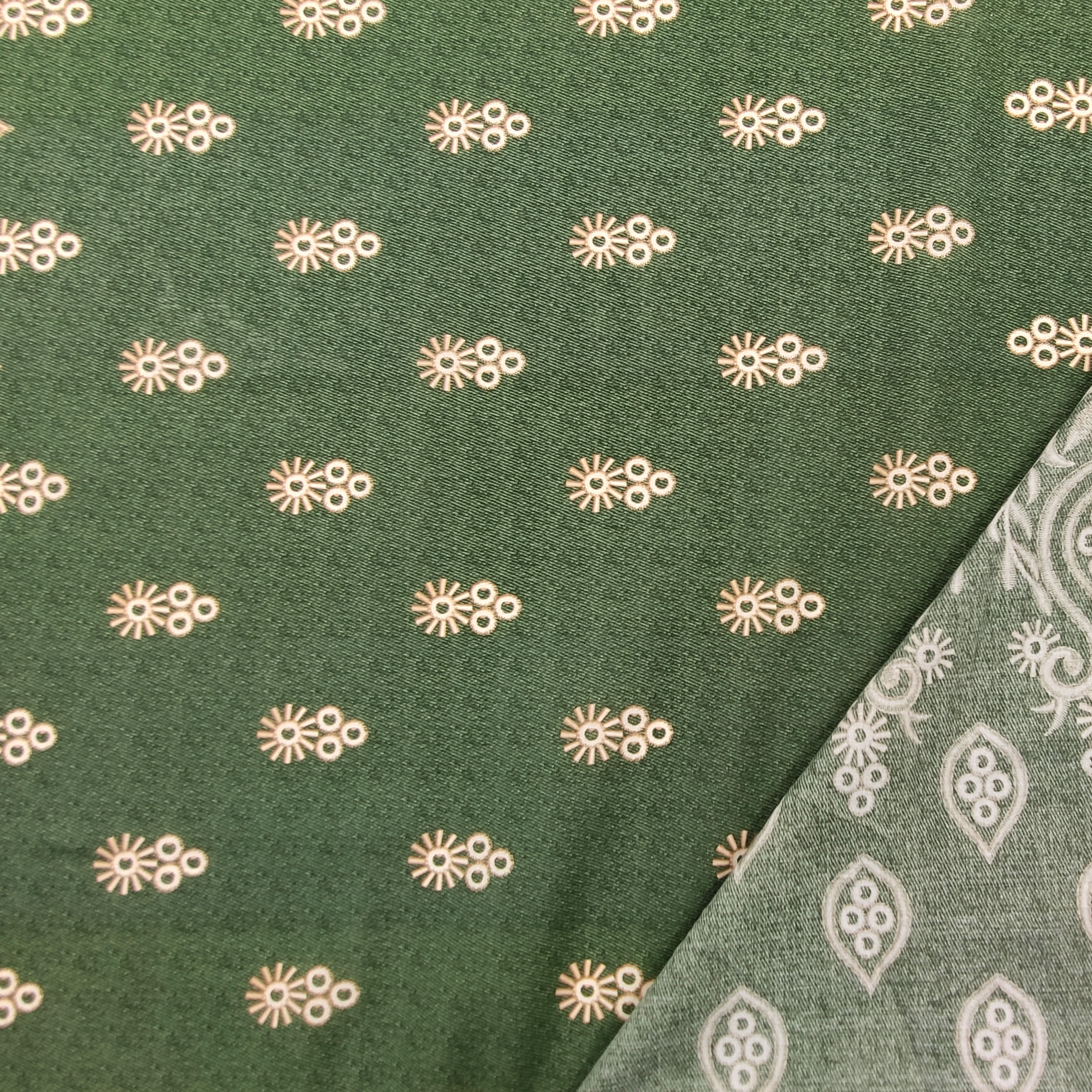 Tessuto Cotone Fiori e Foglie Geometriche Sfondo Verde