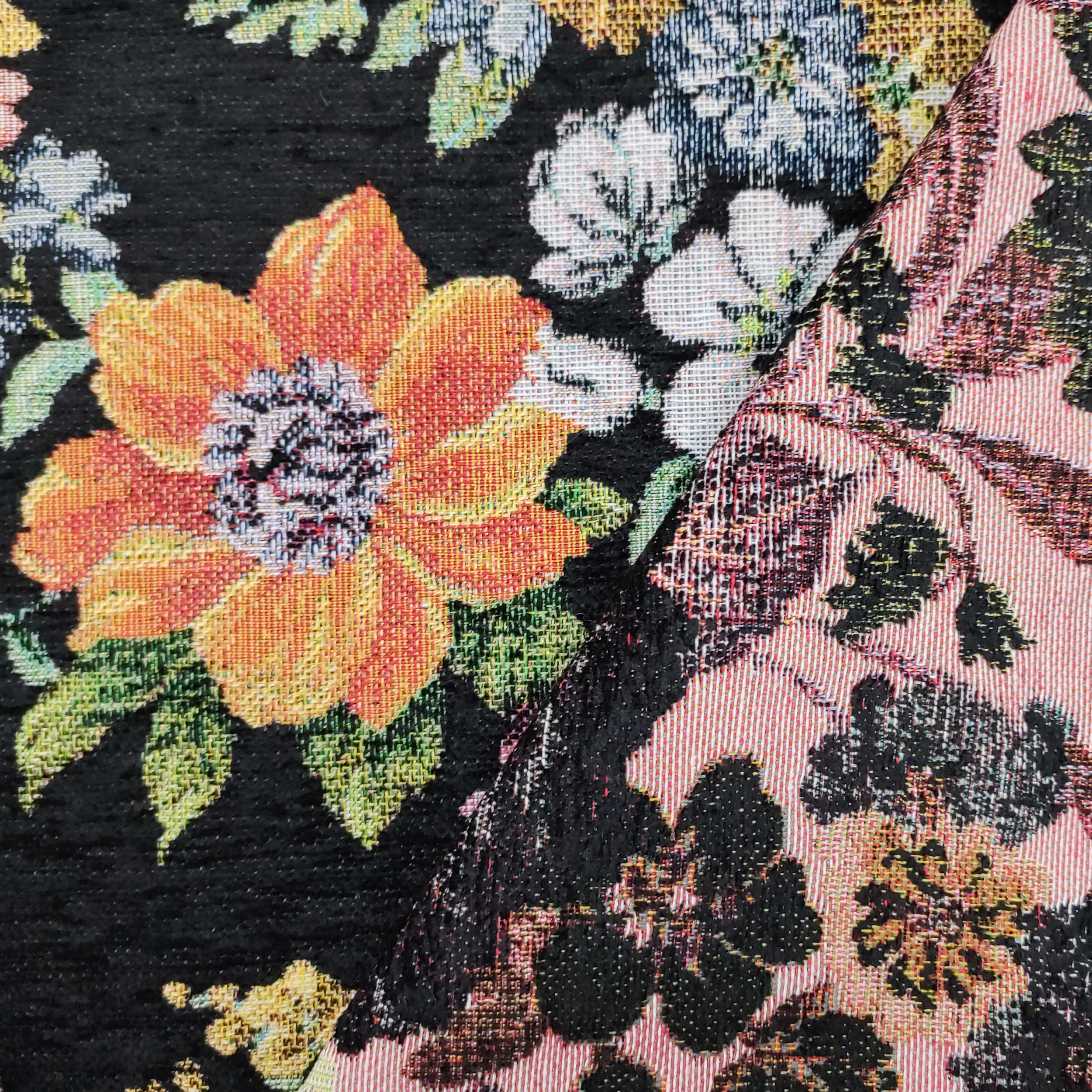 Gobelin Jacquard Cinigliato Sfondo Nero