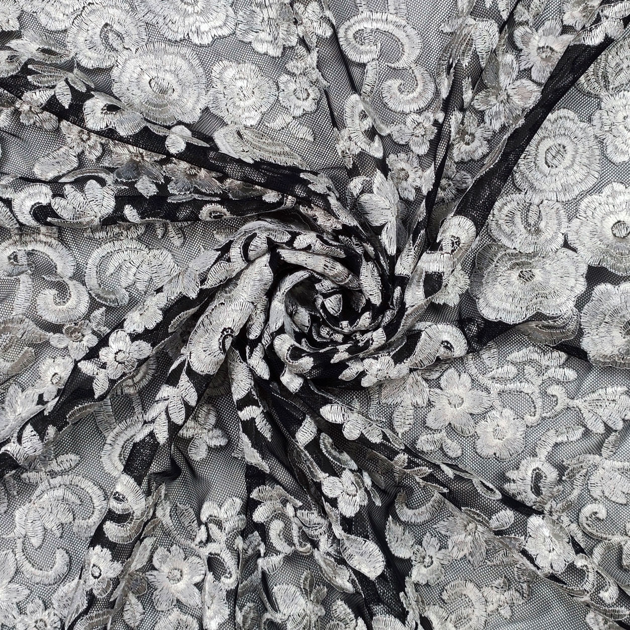 tulle-in-pizzo-ricamato-argento