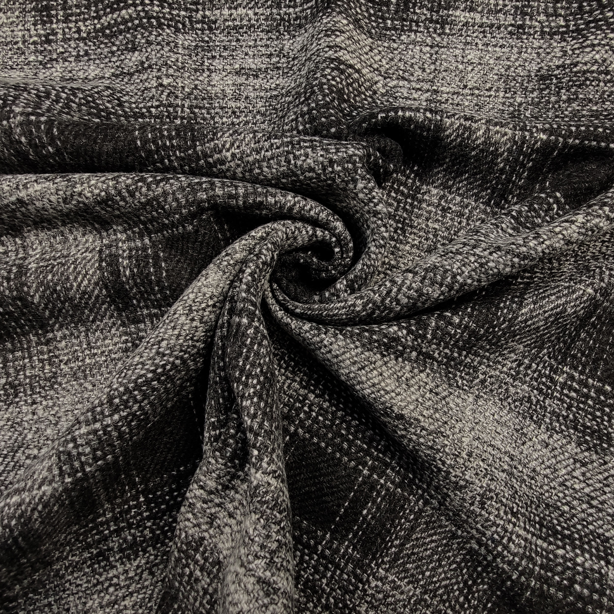  Cappotto Quadri Effetto Sfumato Grigio e Nero