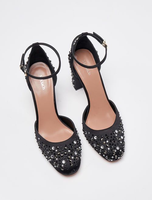 panini-strass-scarpe-idee-originali