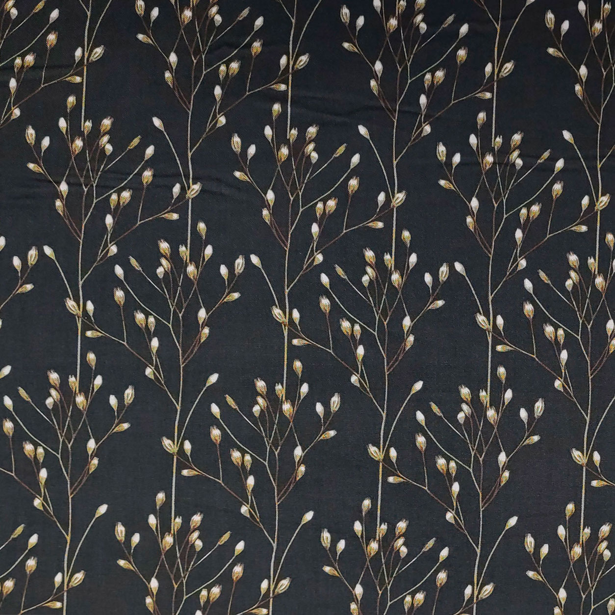 Tessuto cotone gutermann ramoscelli floreali nero