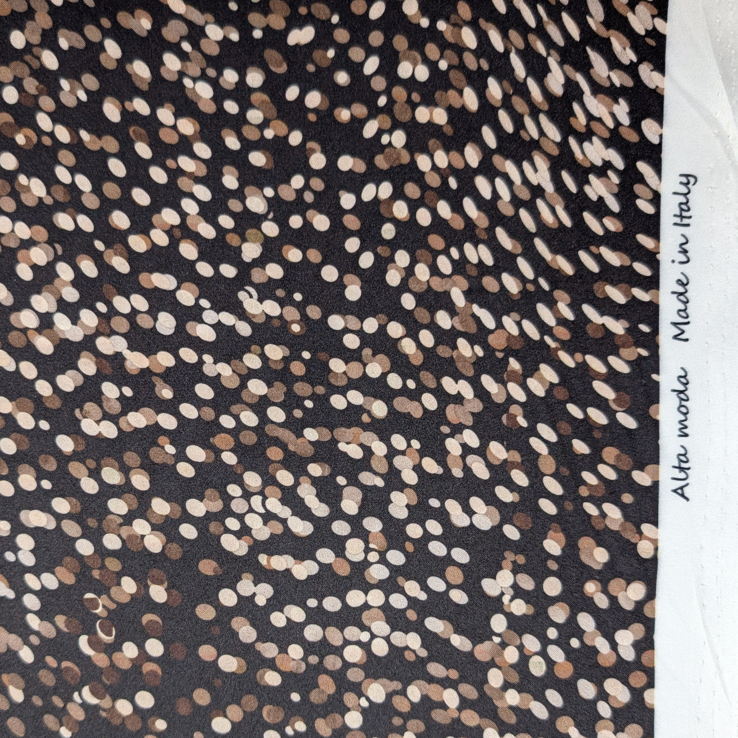 Raso Setato Alta Moda Pois Toni Beige Image