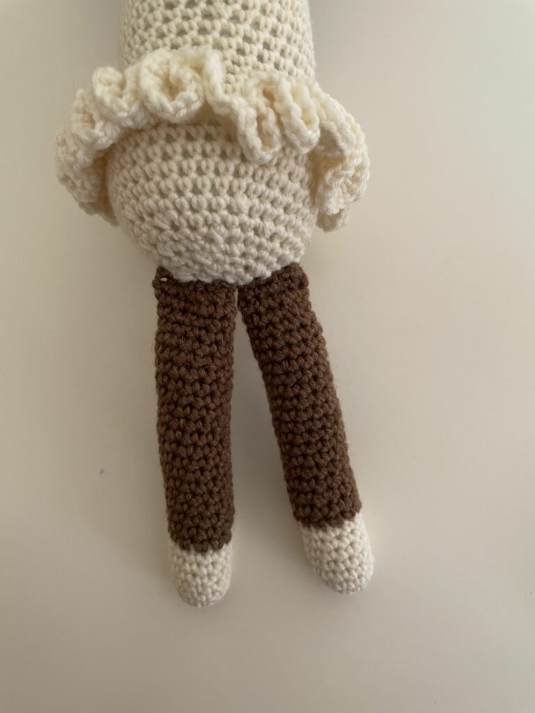 pupazzo-amigurumi-fatto-a-mano