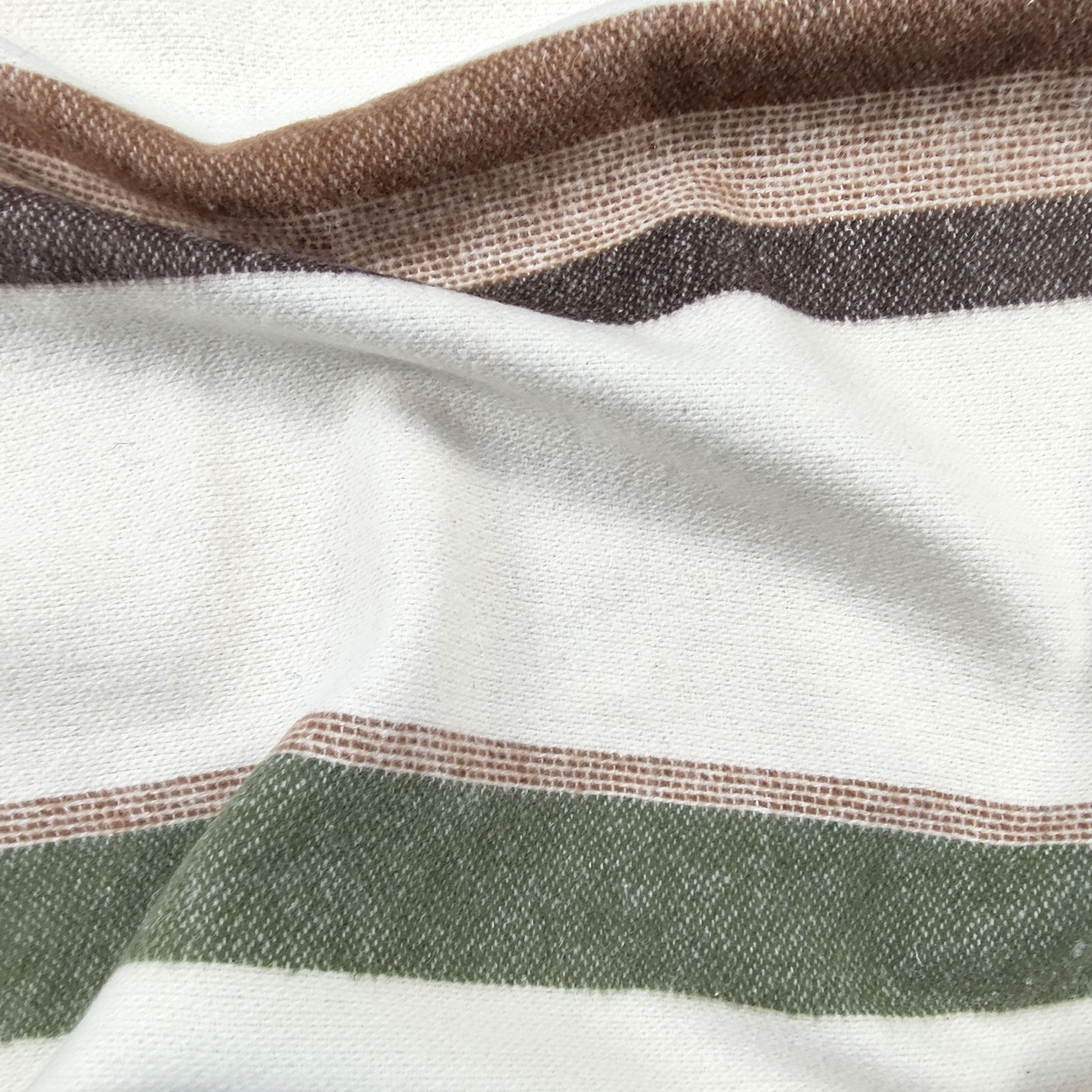 Maglia Pesante Panna con Righe Colorate