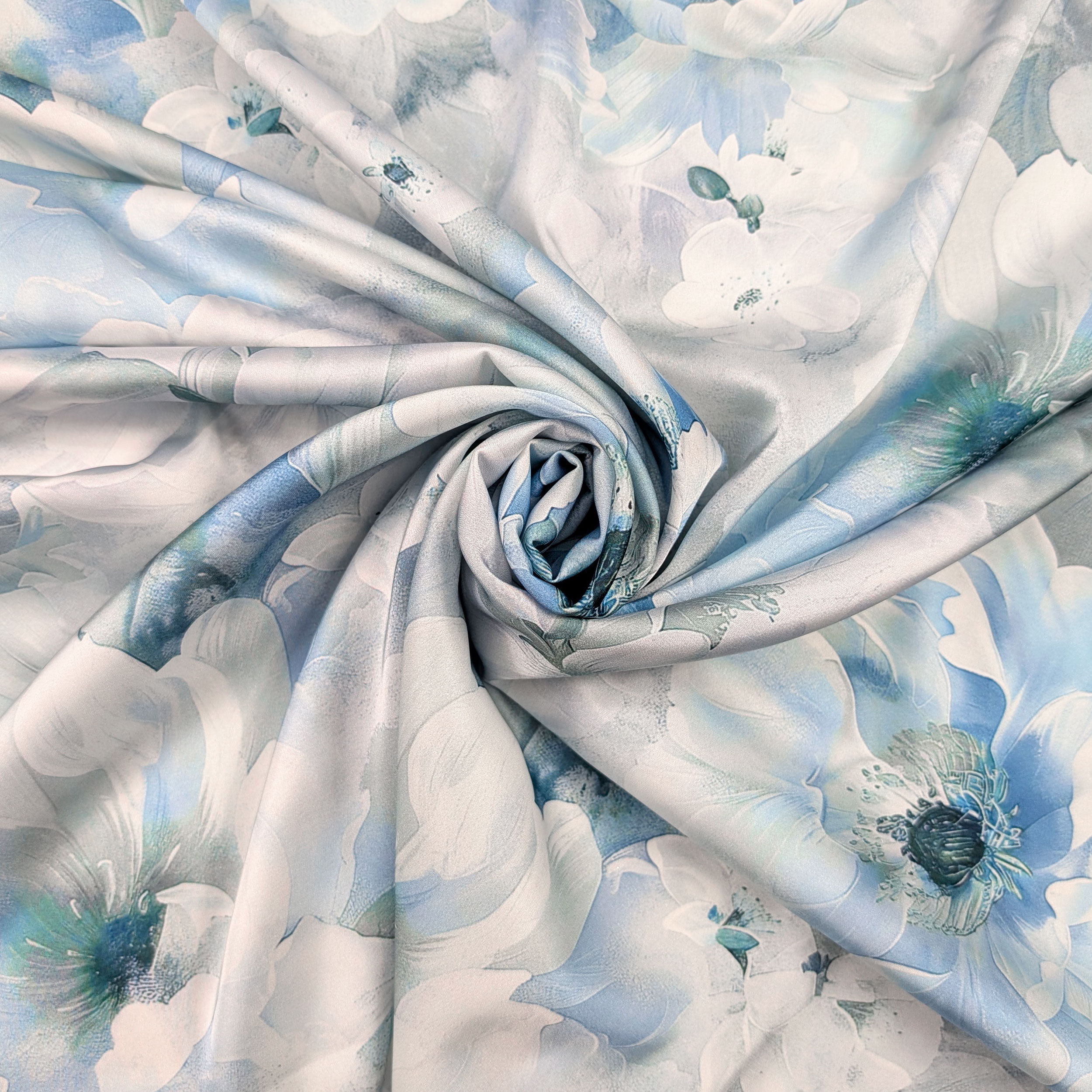 Raso Setato Alta Moda Fiori Azzurri Image