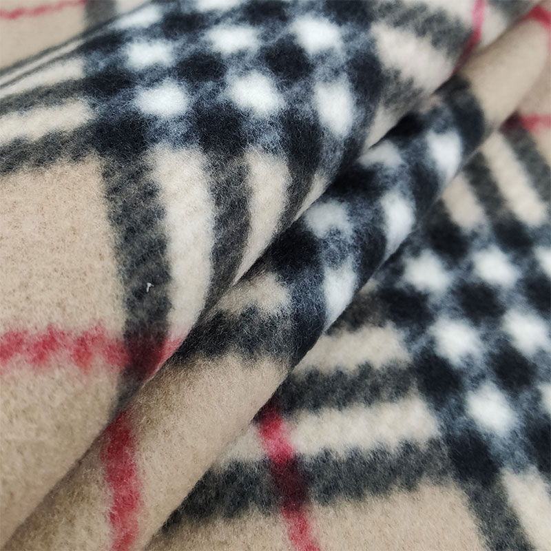 Tessuto-Pile-Lux-Stile-Burberry