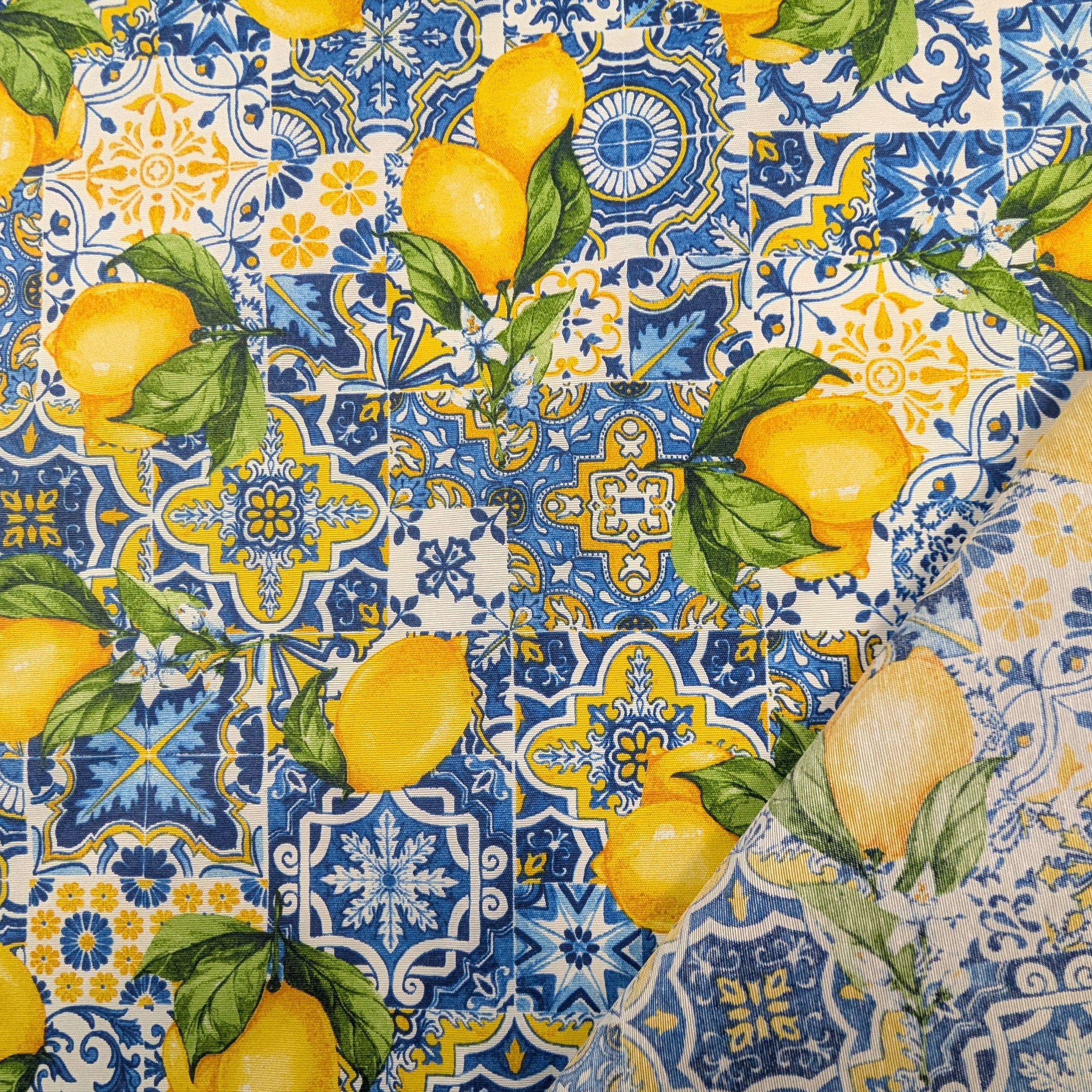 Tessuto per Tovaglia Resinata Maioliche e Limoni  Image