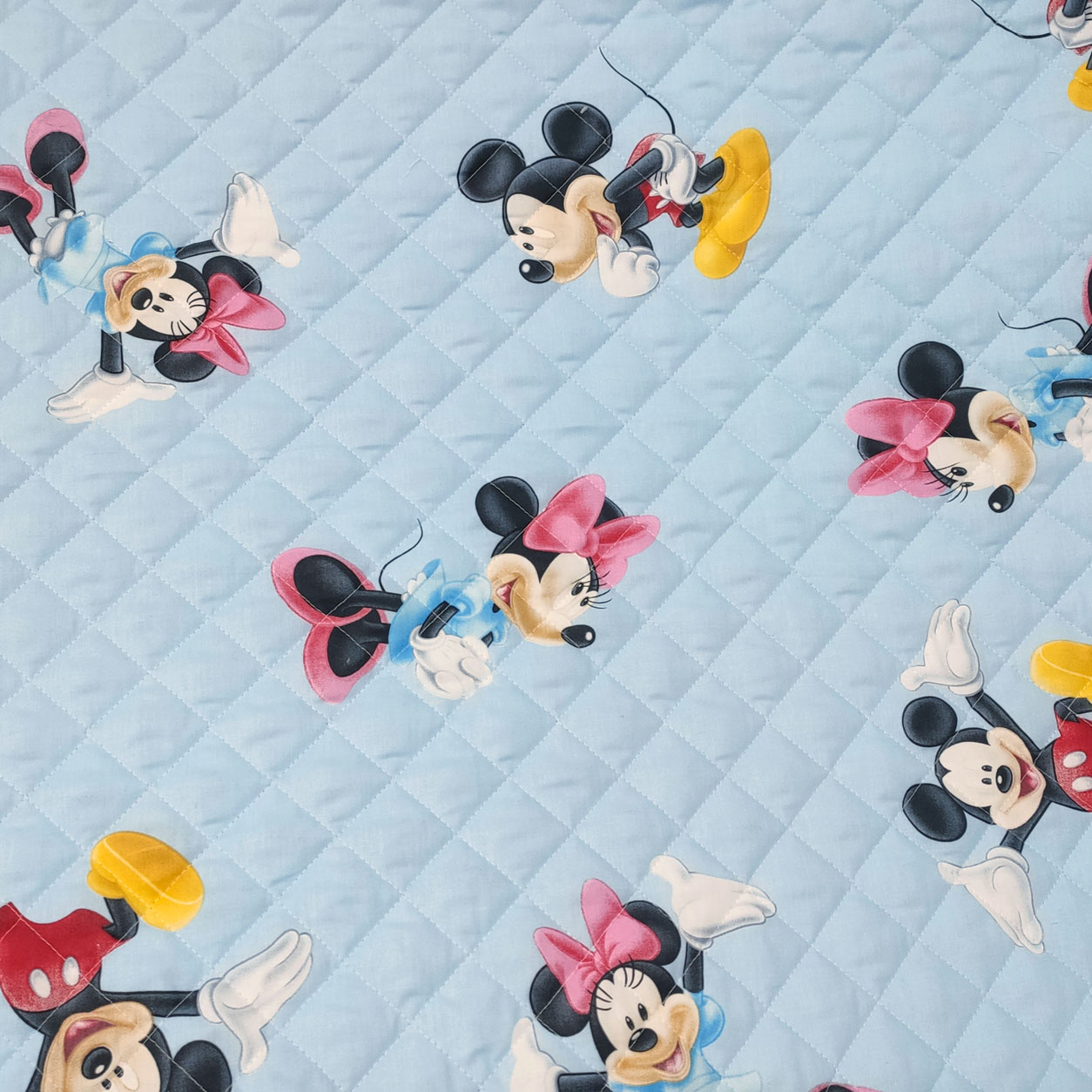 trapunta-disney-topolino-e-minnie-azzurro