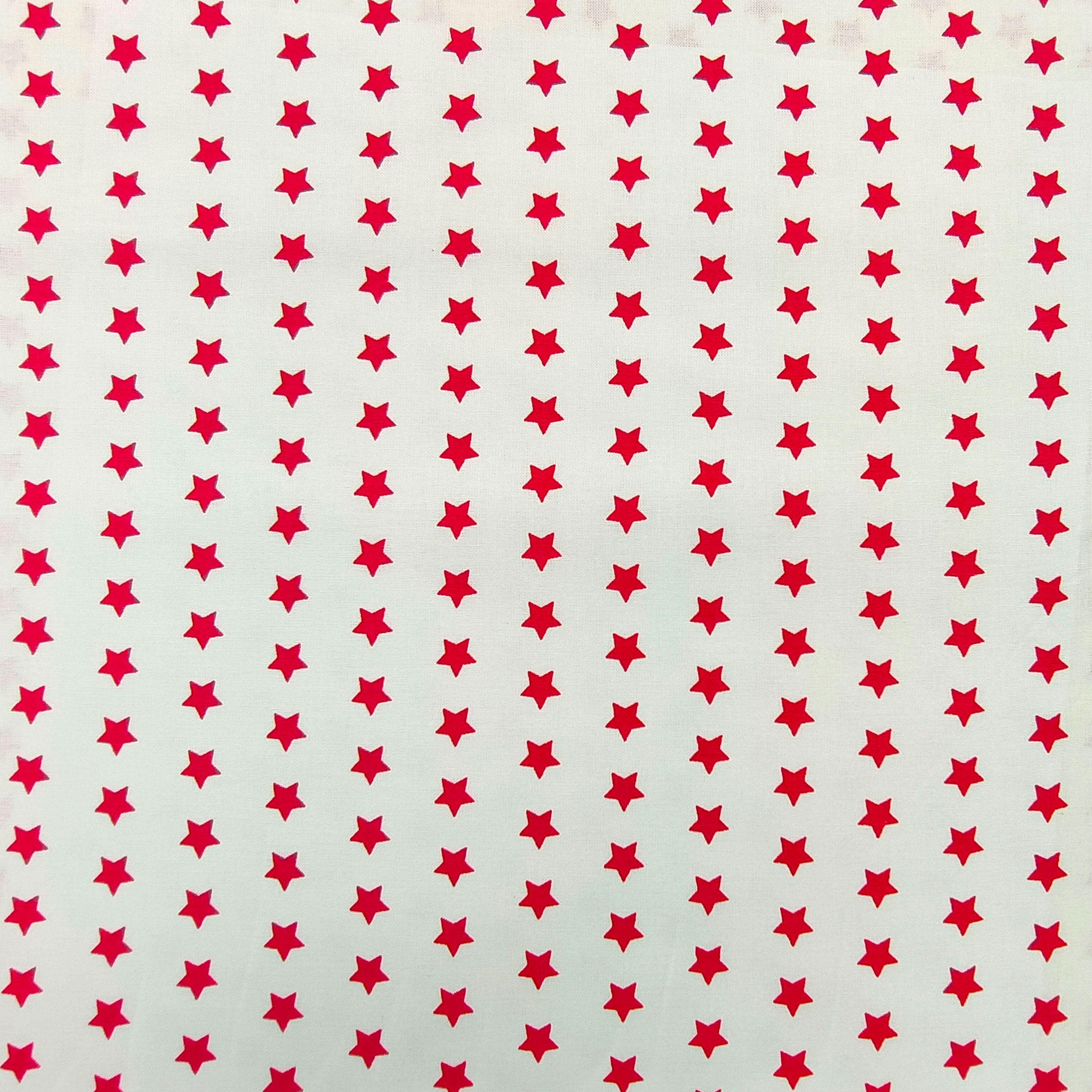 tessuto a stelle rosse con sfondo bianco