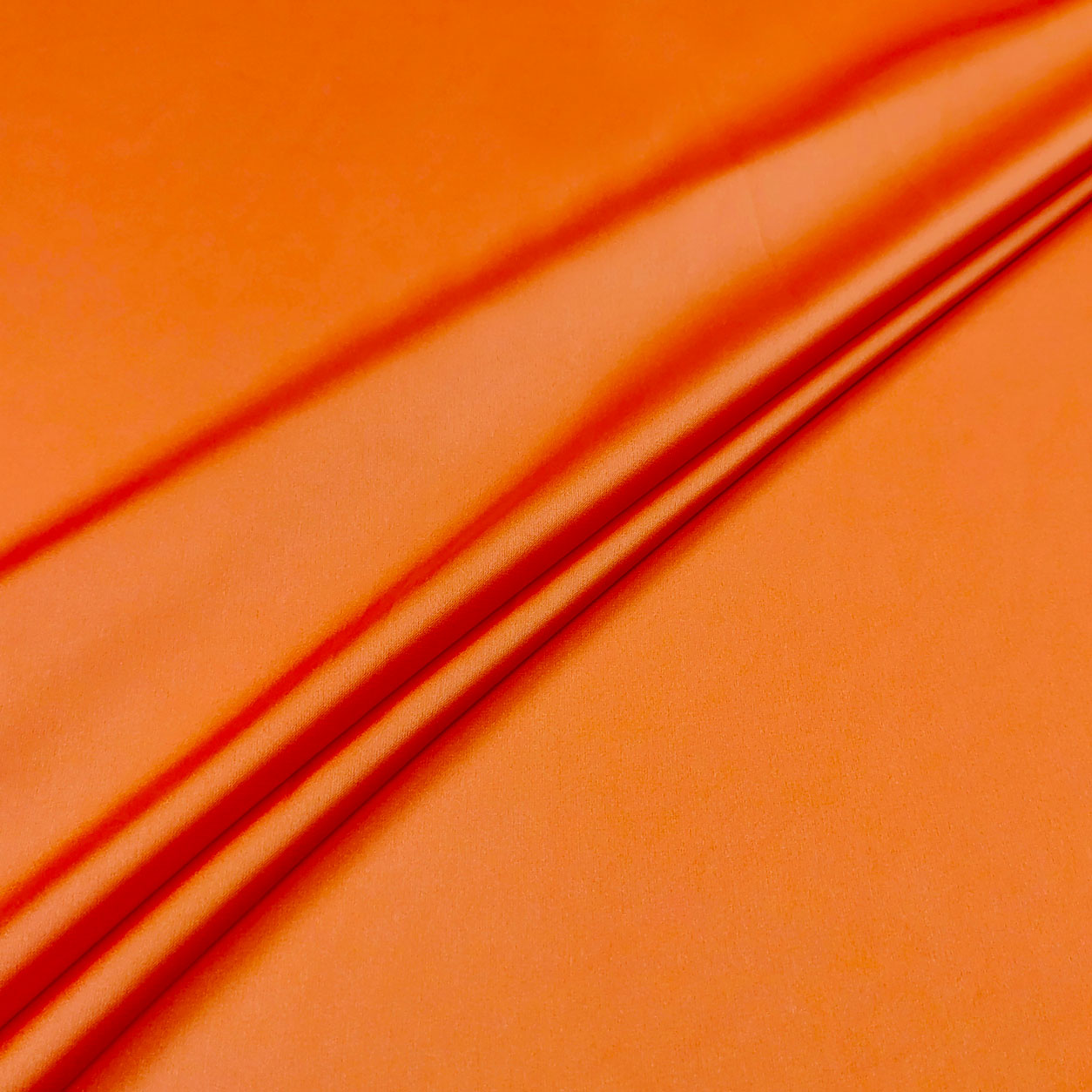 tessuto-rasetto-effetto-seta-arancio