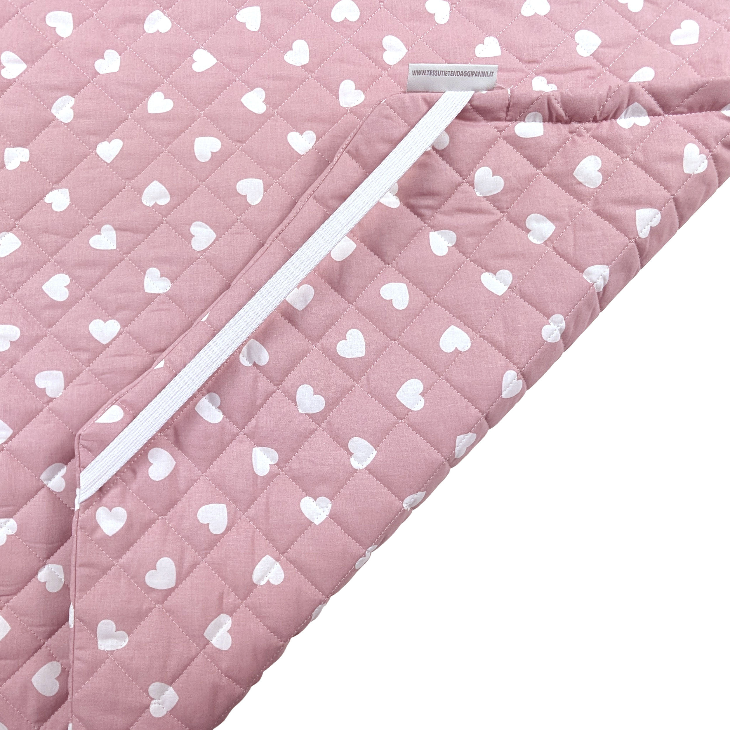 Sacco Nanna Sagomato per Brandine Cuori Bianchi con Sfondo Rosa Antico Image