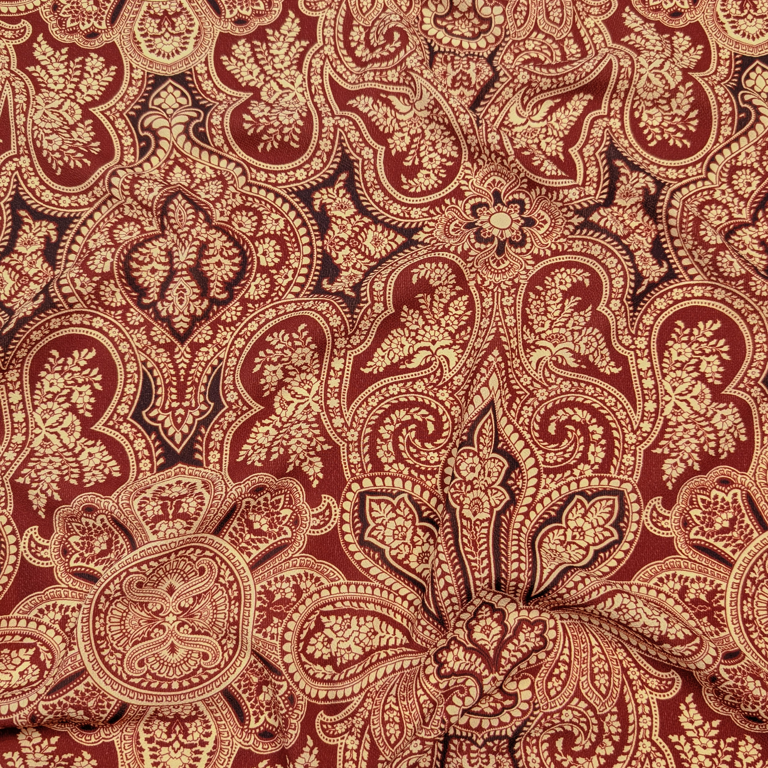 Crêpe Fantasia Paisley Bordeaux Image