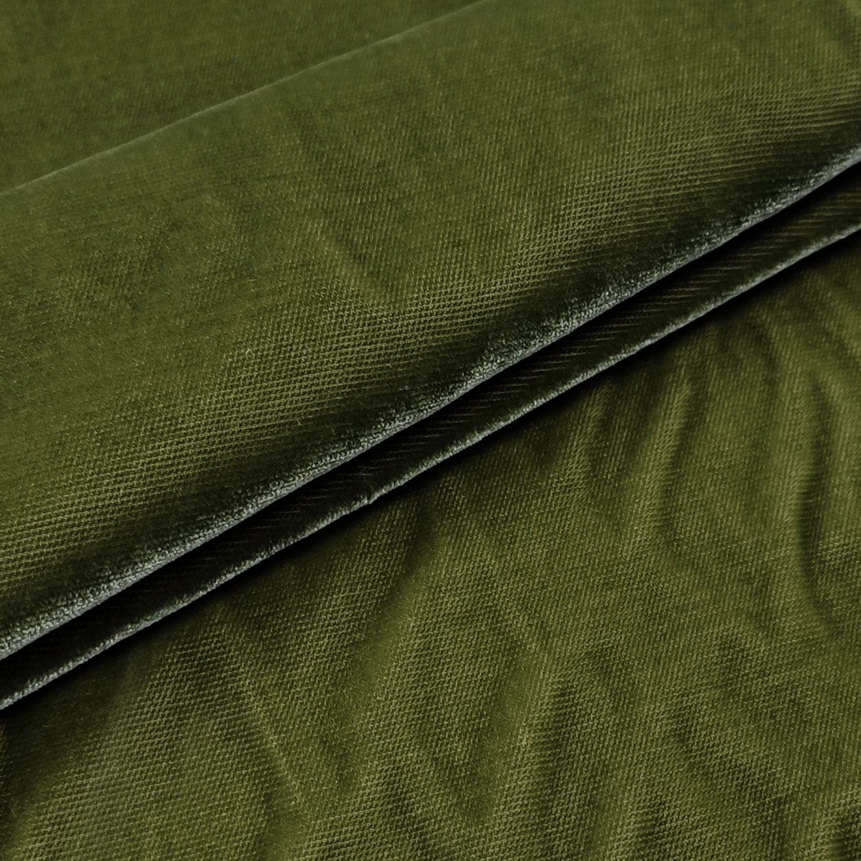 stoffa-in-velluto-verde