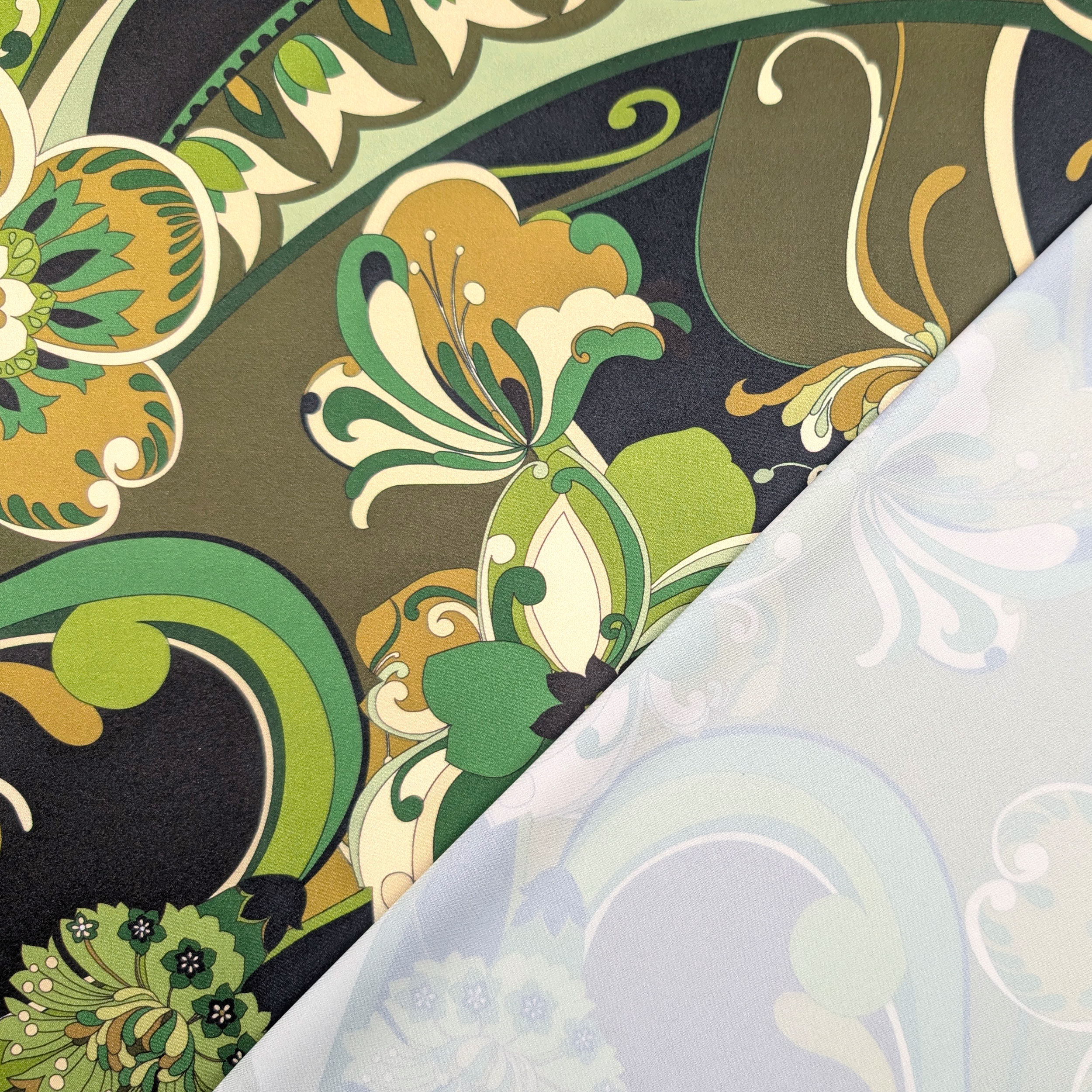 Raso Setato Alta Moda Fiori Astratti Verdi Image