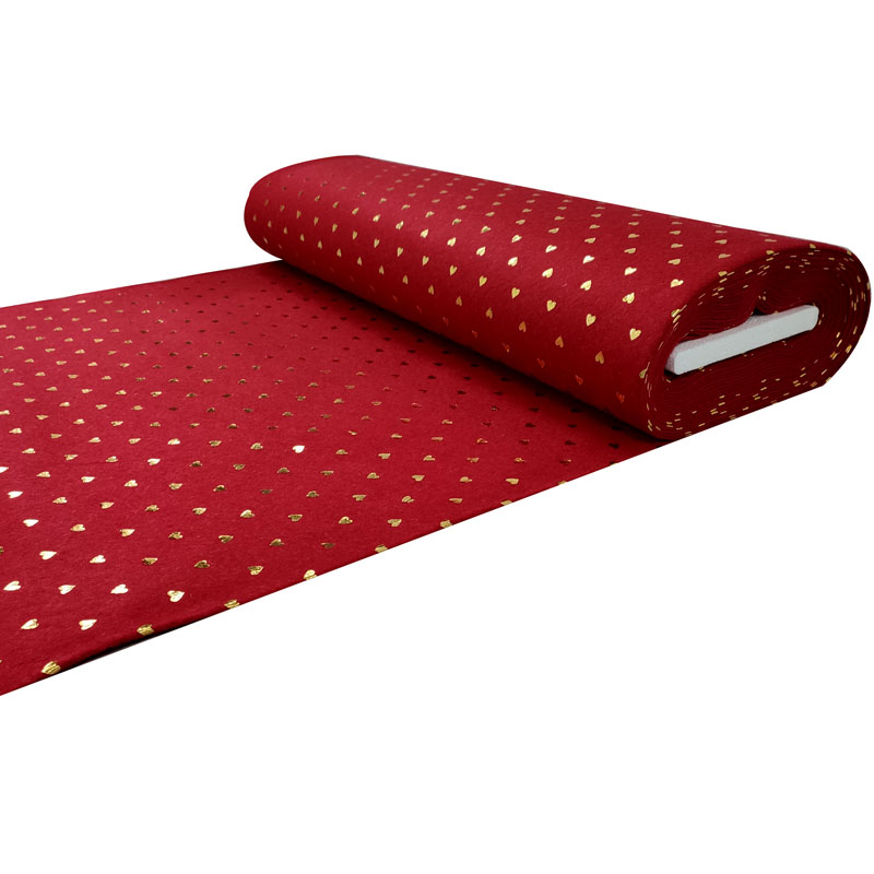 Pannolenci Cuori Oro Sfondo Rosso