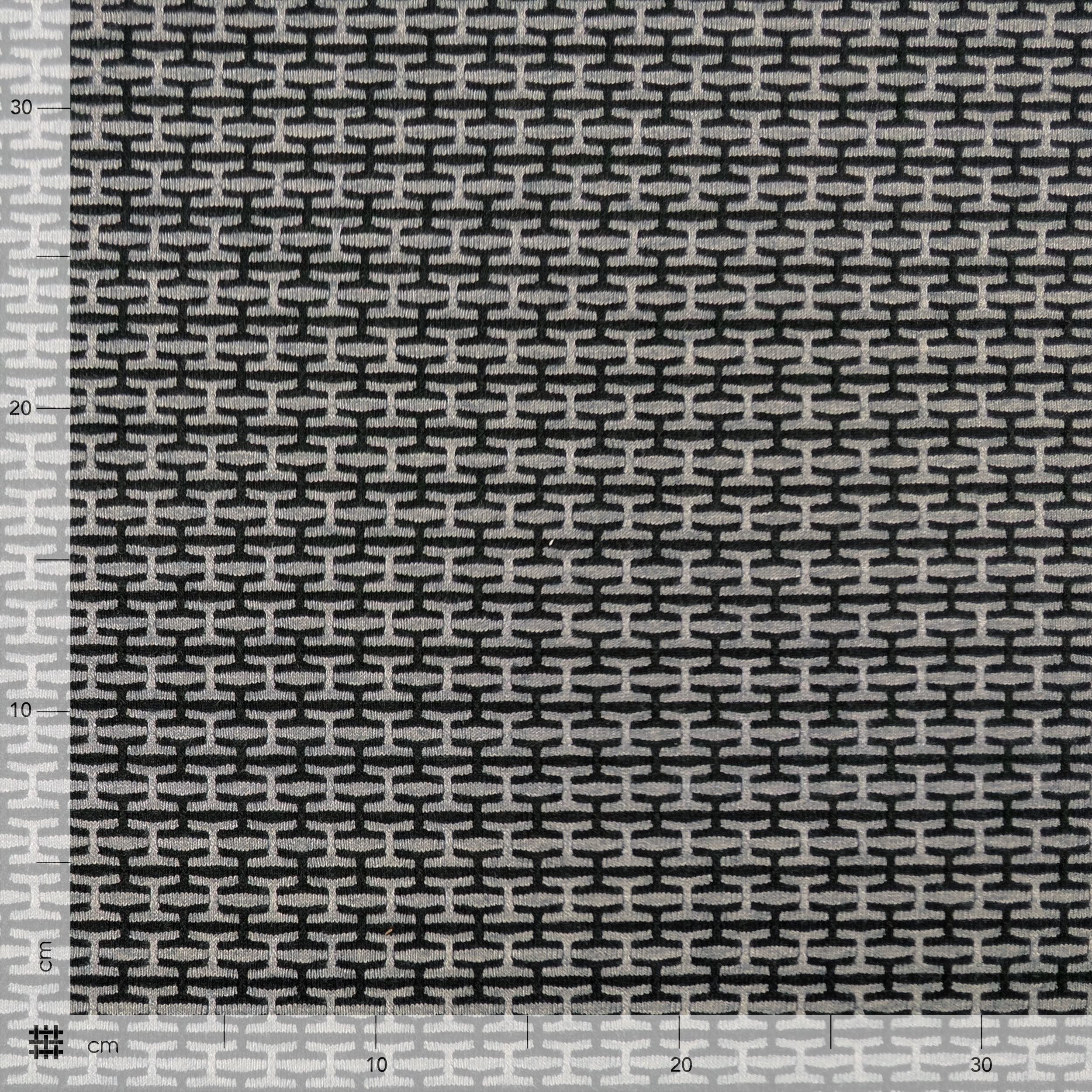 Jacquard Elasticizzato Geometria Intrecciata Grigio e Nero  Image