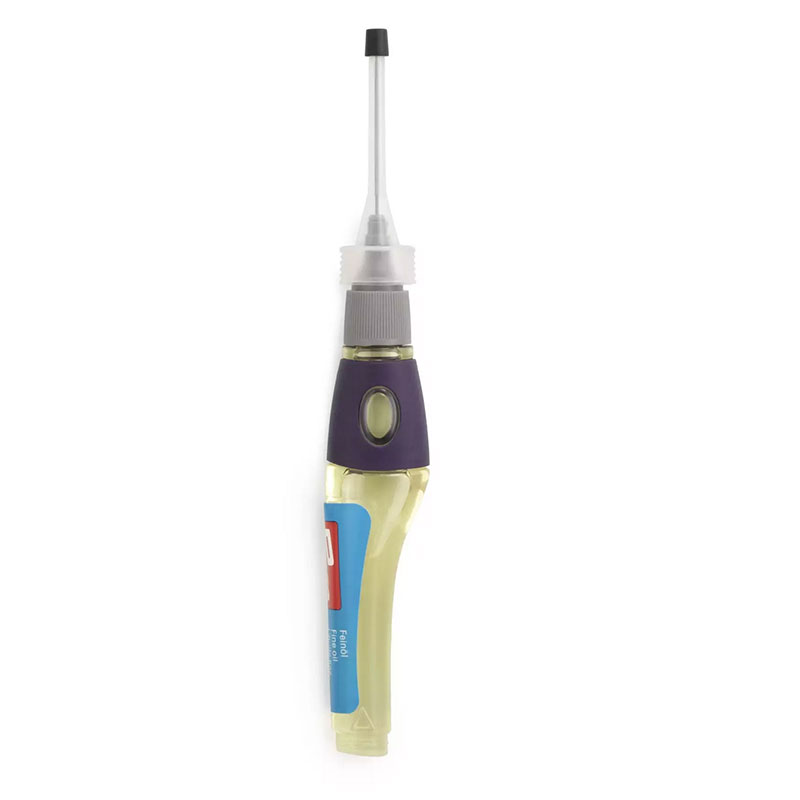 Penna per cura delle macchine da cucire