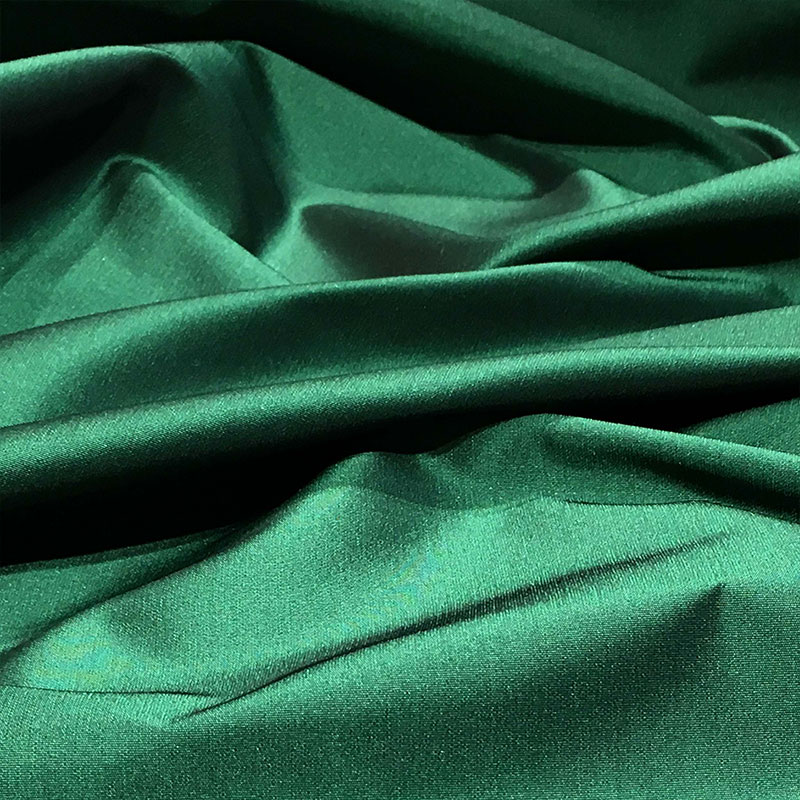 abiti-in-taffeta-verde-scuro