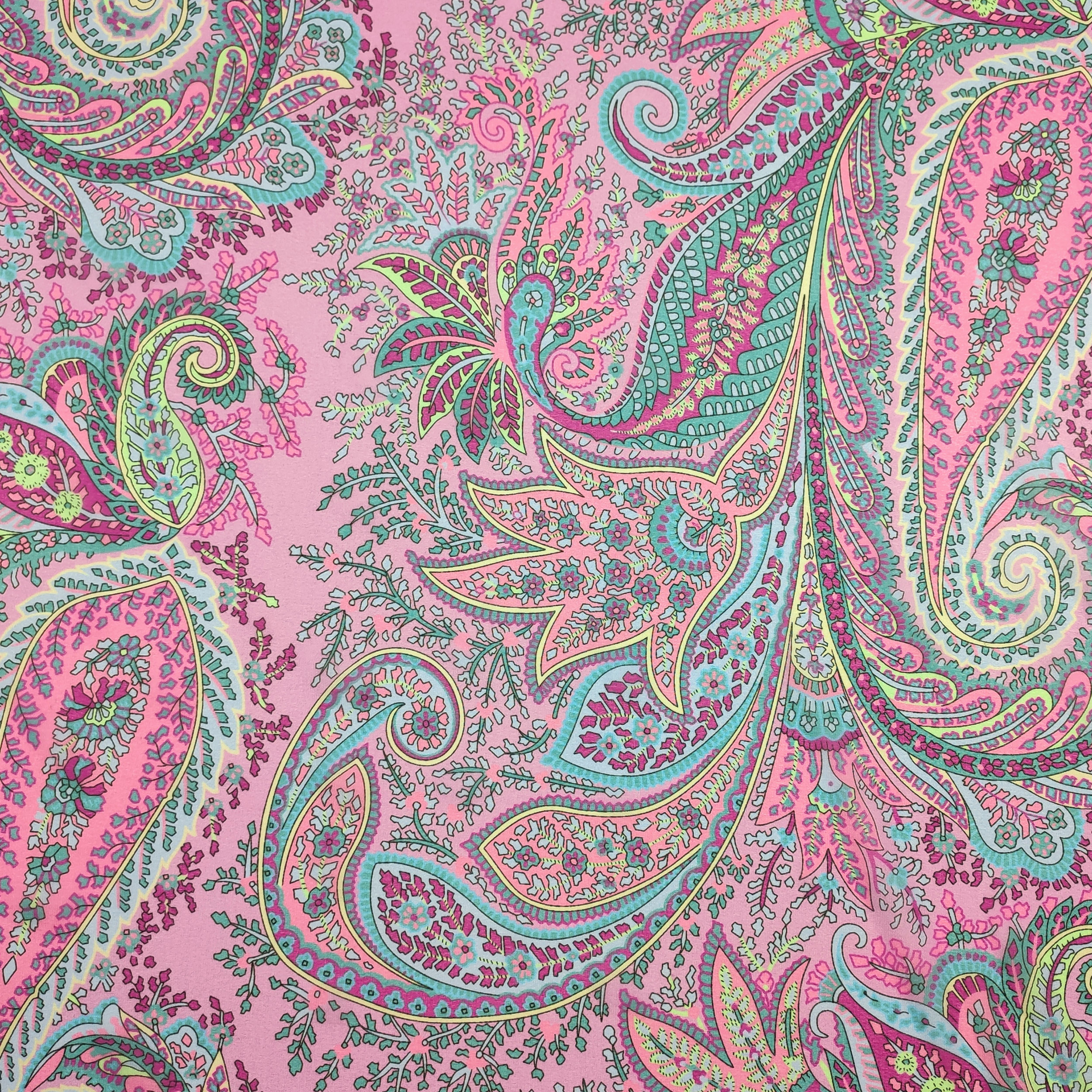 Chiffon in Seta Elasticizzata Fantasia Cachemire Fuxia