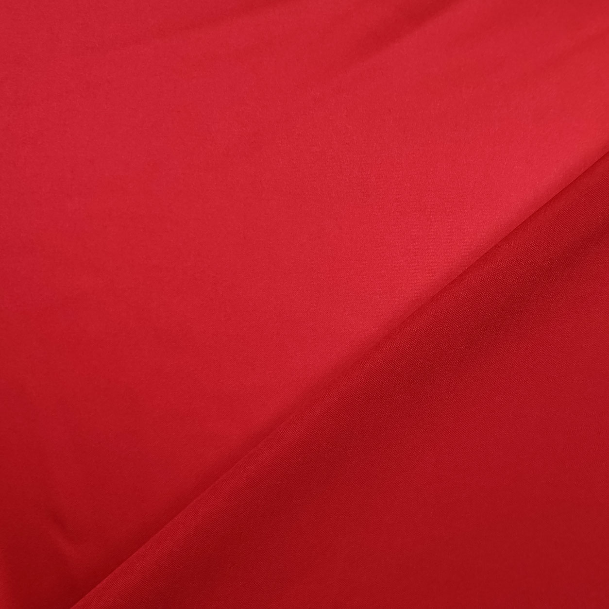 raso-cadi-rosso-elasticizzato