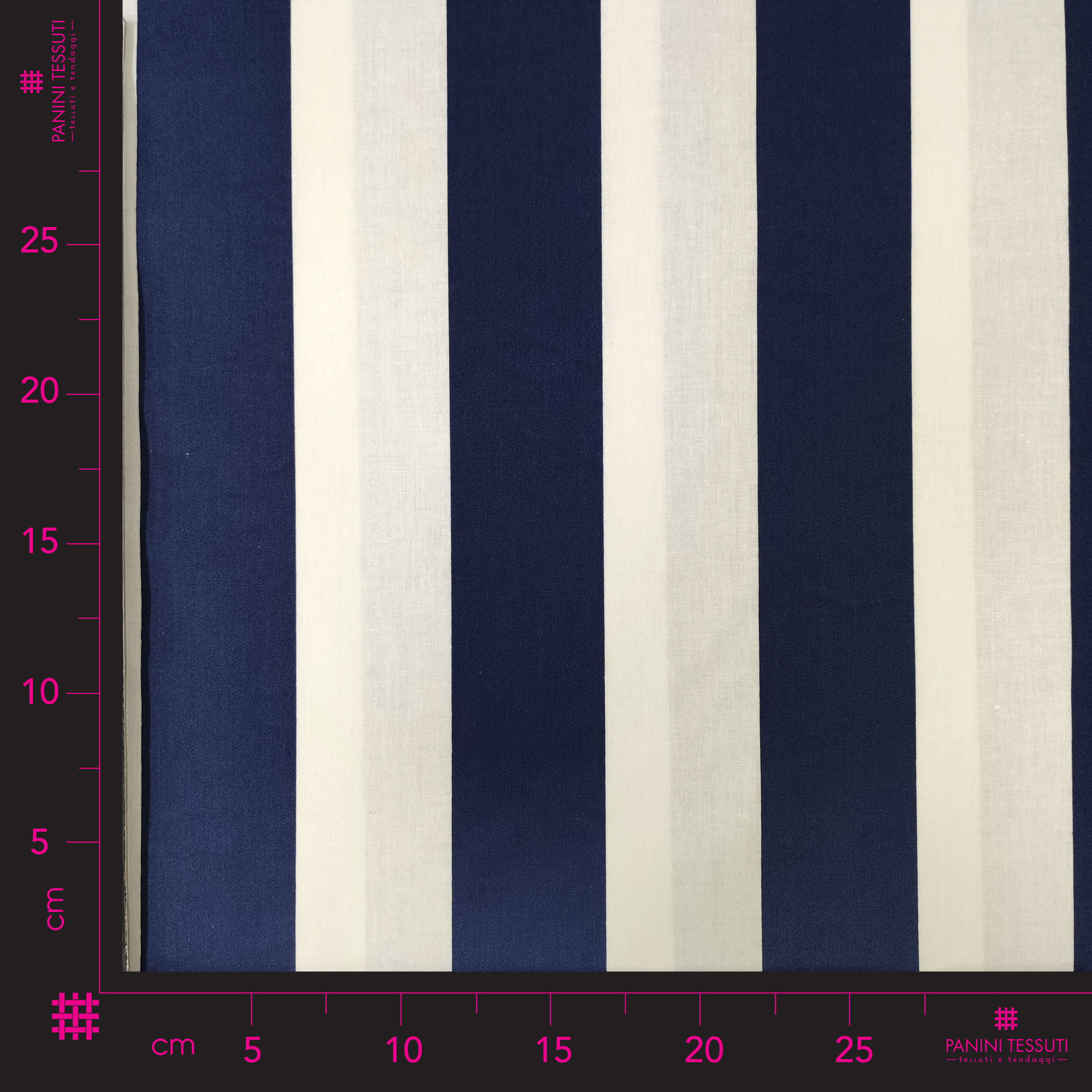 Tessuto cotone abbigliamentorighe larghe blu