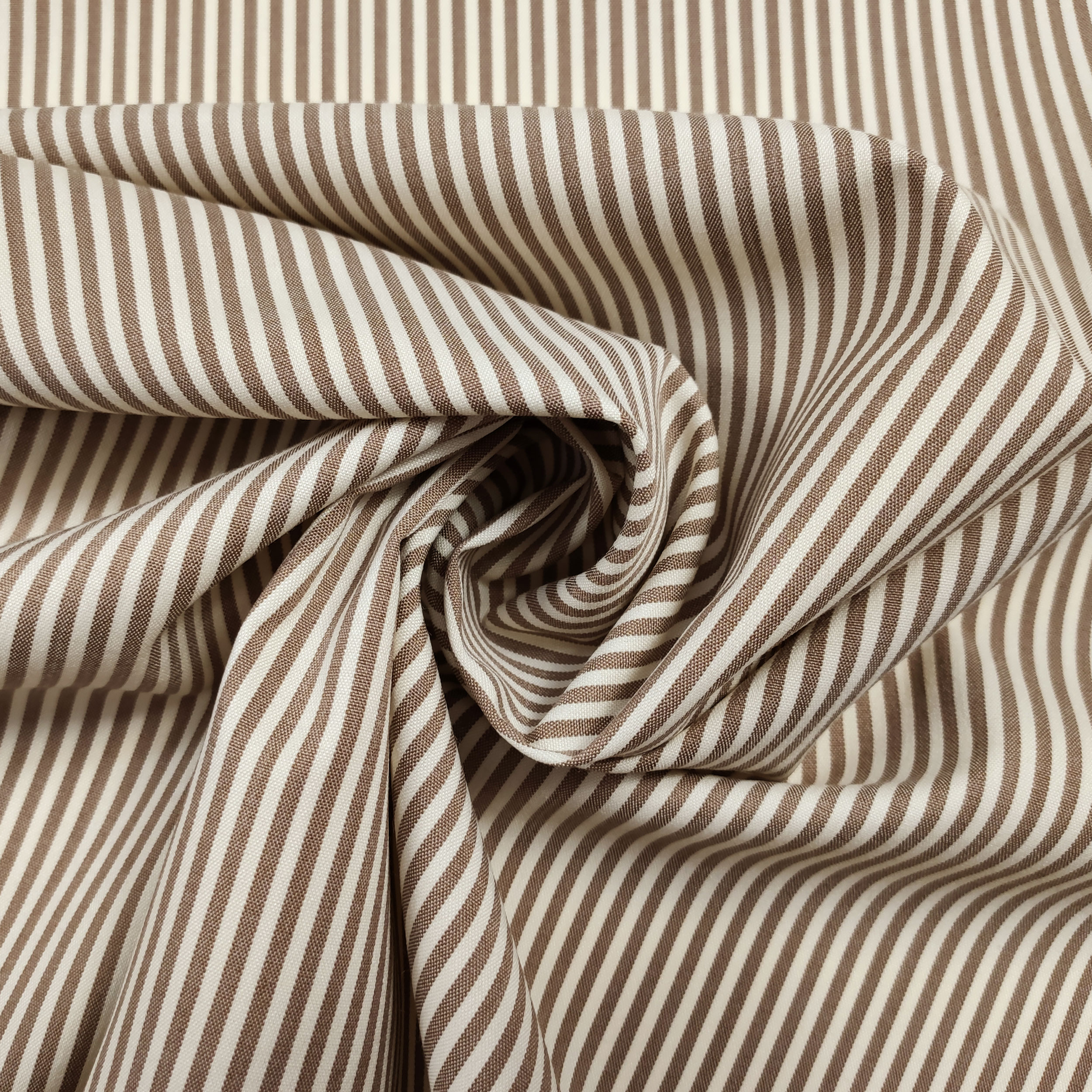 Tessuto Elasticizzato Righe Beige e Panna