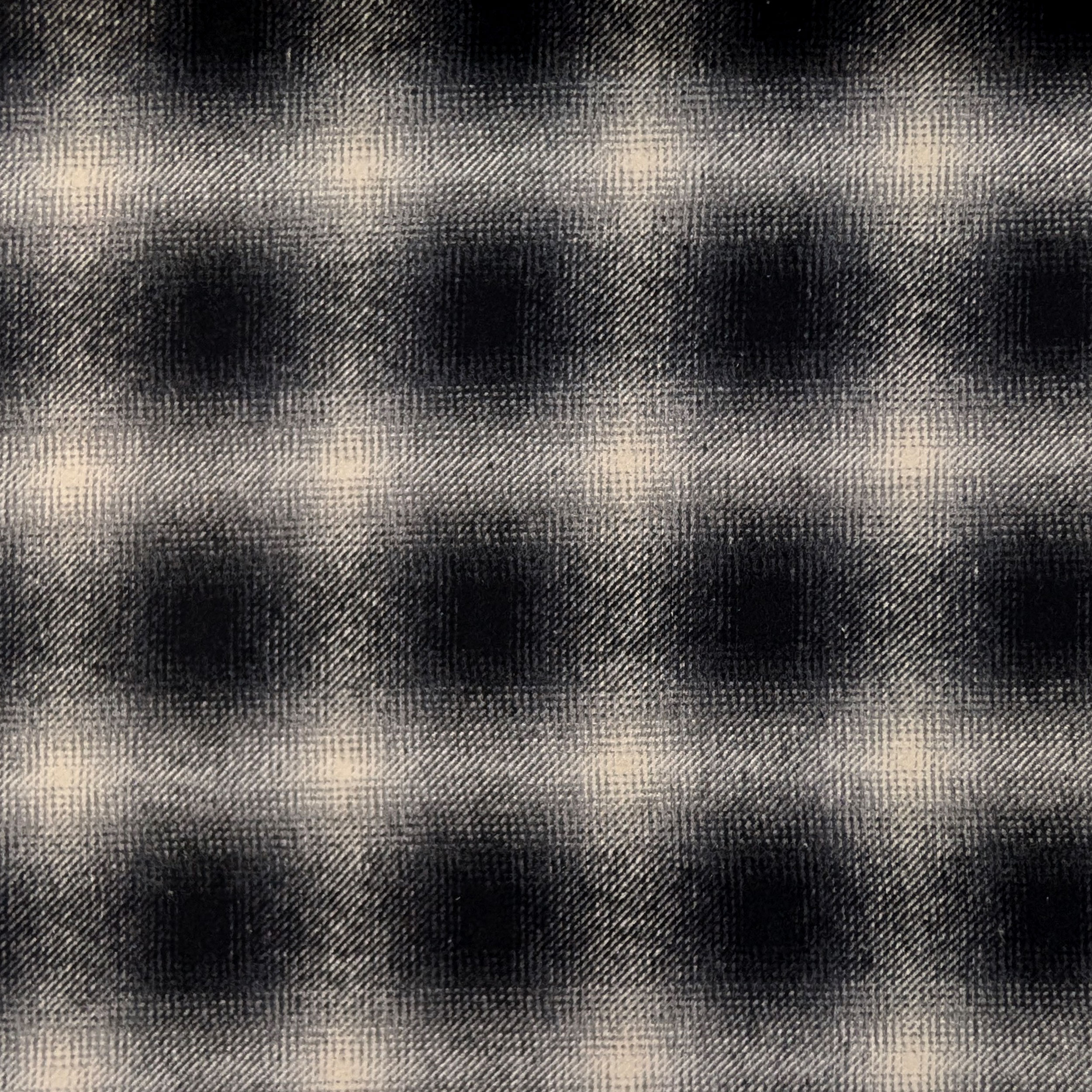 Cappotto Tartan Bianco e Nero Sfumato Image