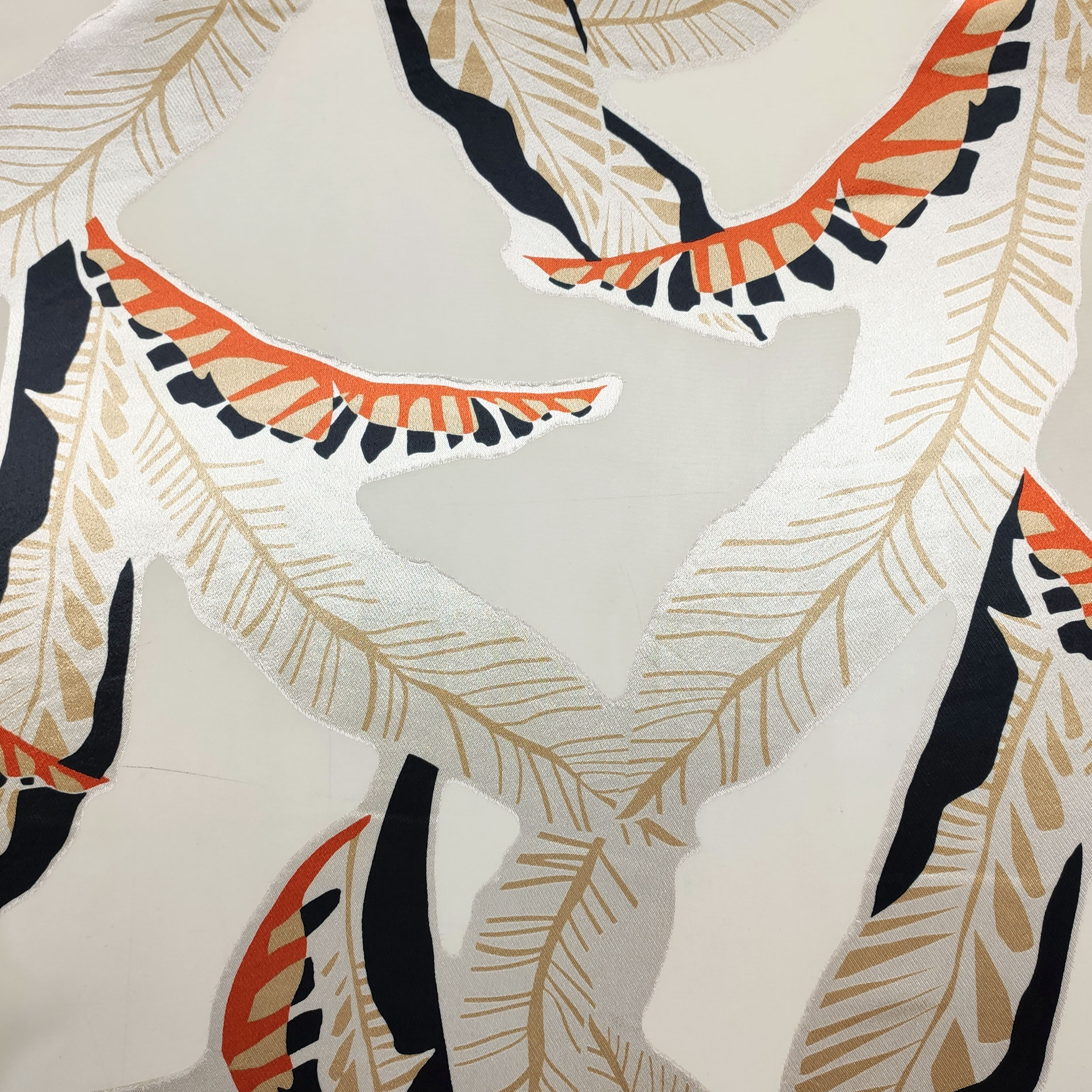 Devorè Alta Moda Foglie Beige Arancio Nero | Panini