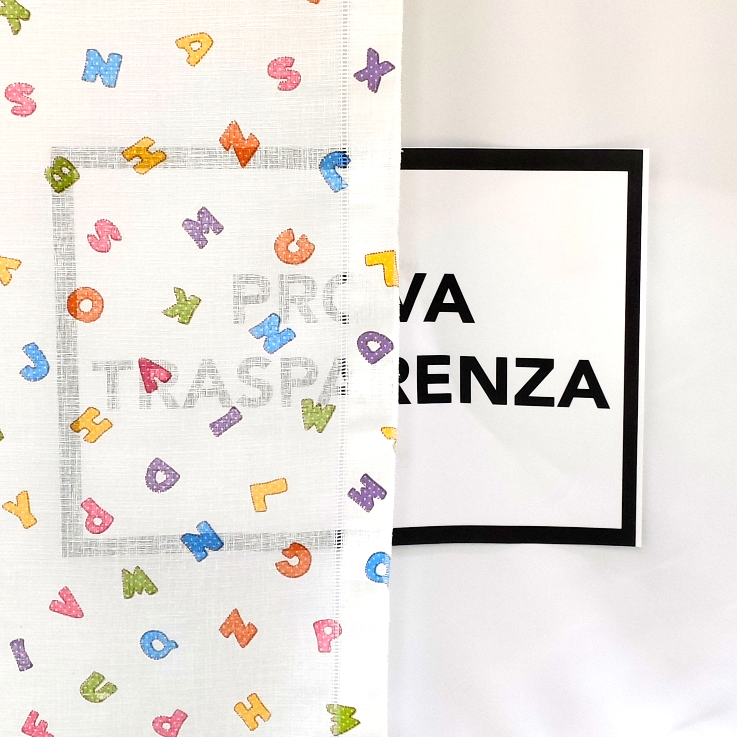 Tessuto Tendino Fantasia Letterine Colorate